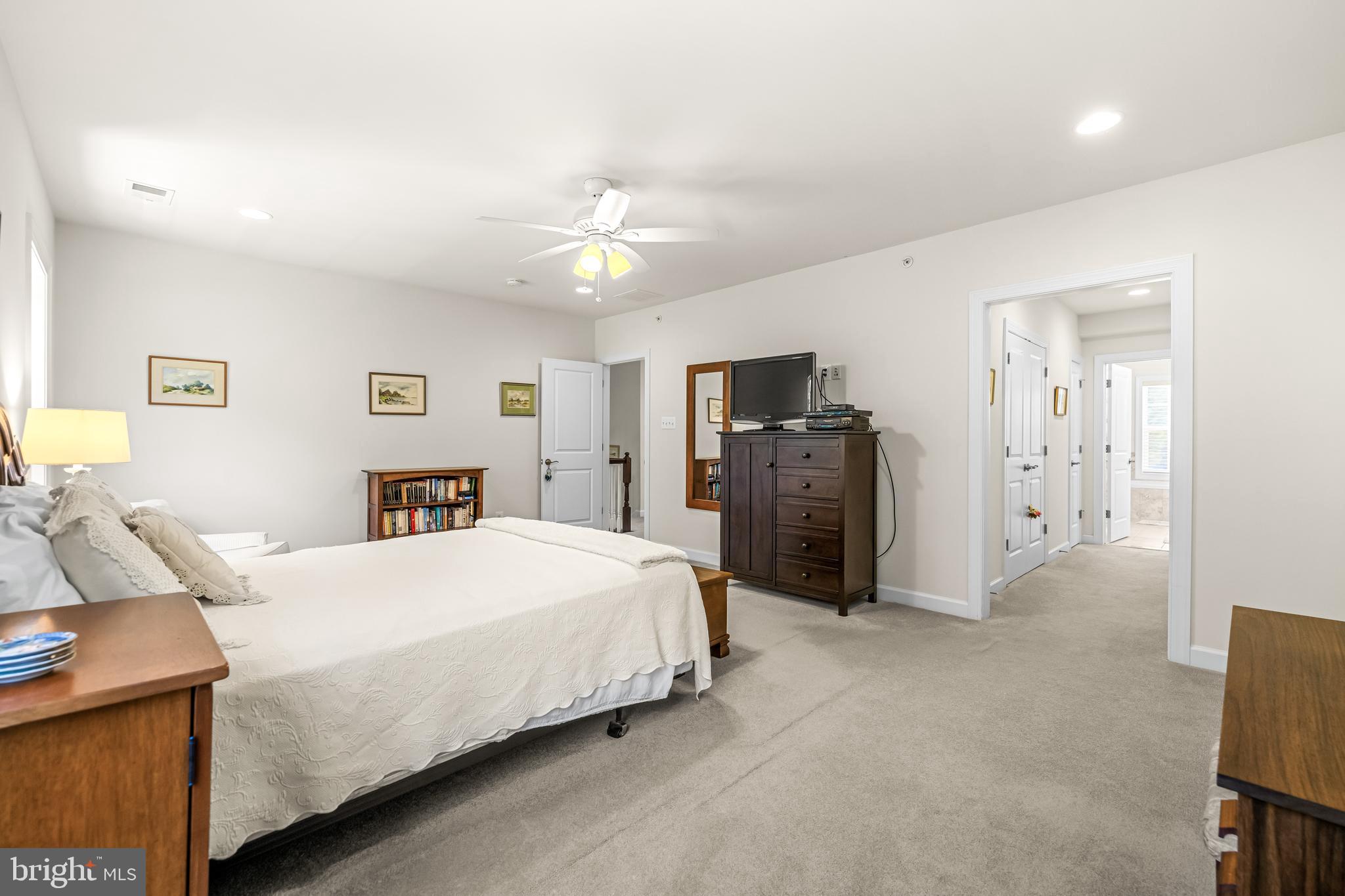ROCKLAND RIDGE - Residential