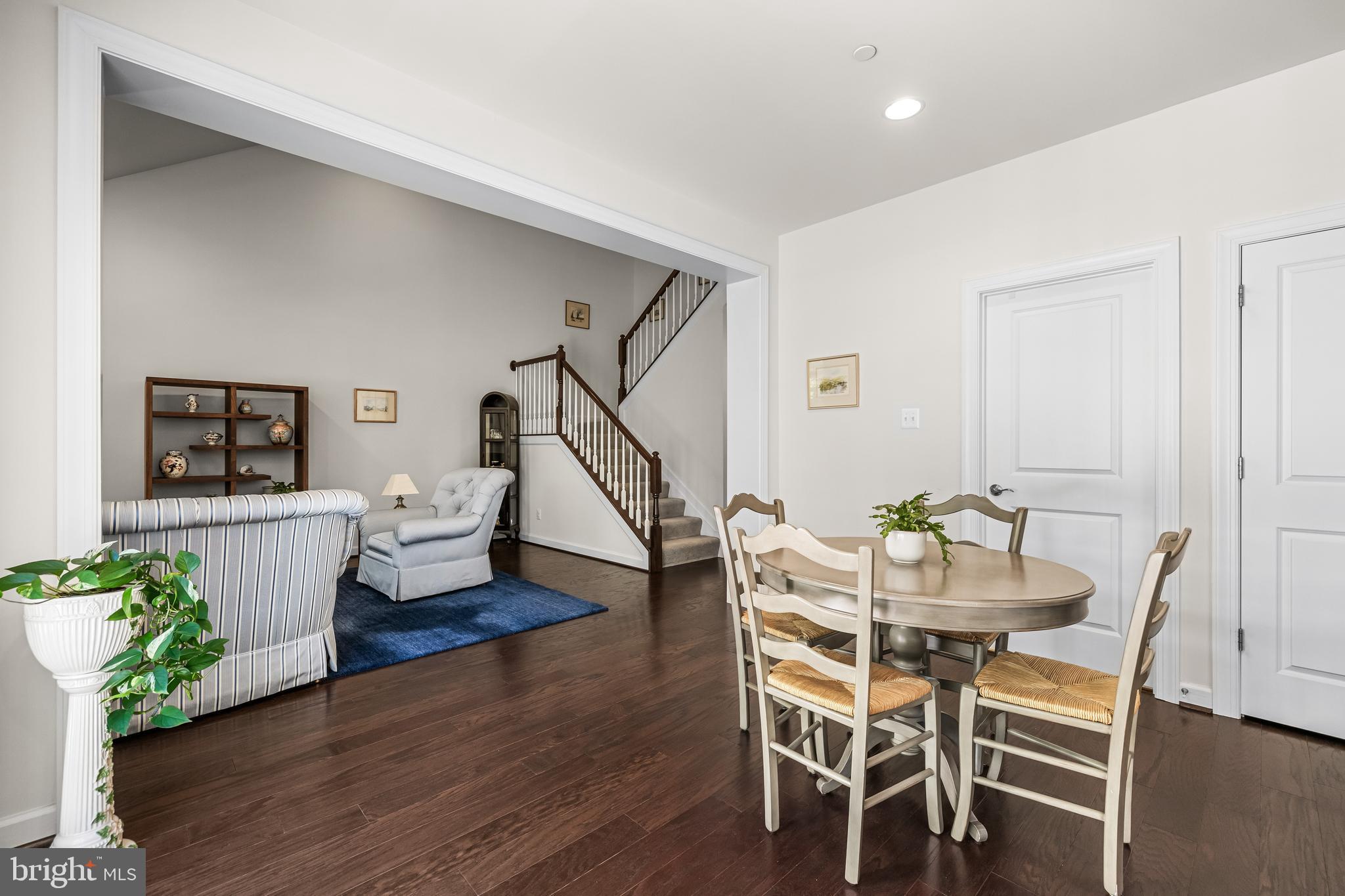 ROCKLAND RIDGE - Residential
