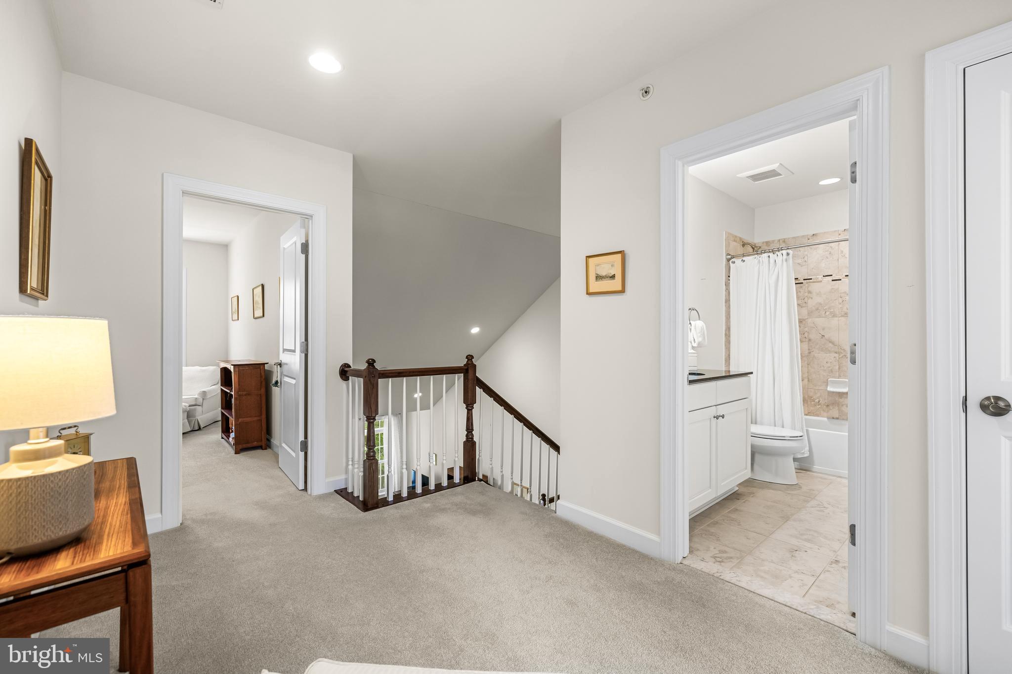 ROCKLAND RIDGE - Residential
