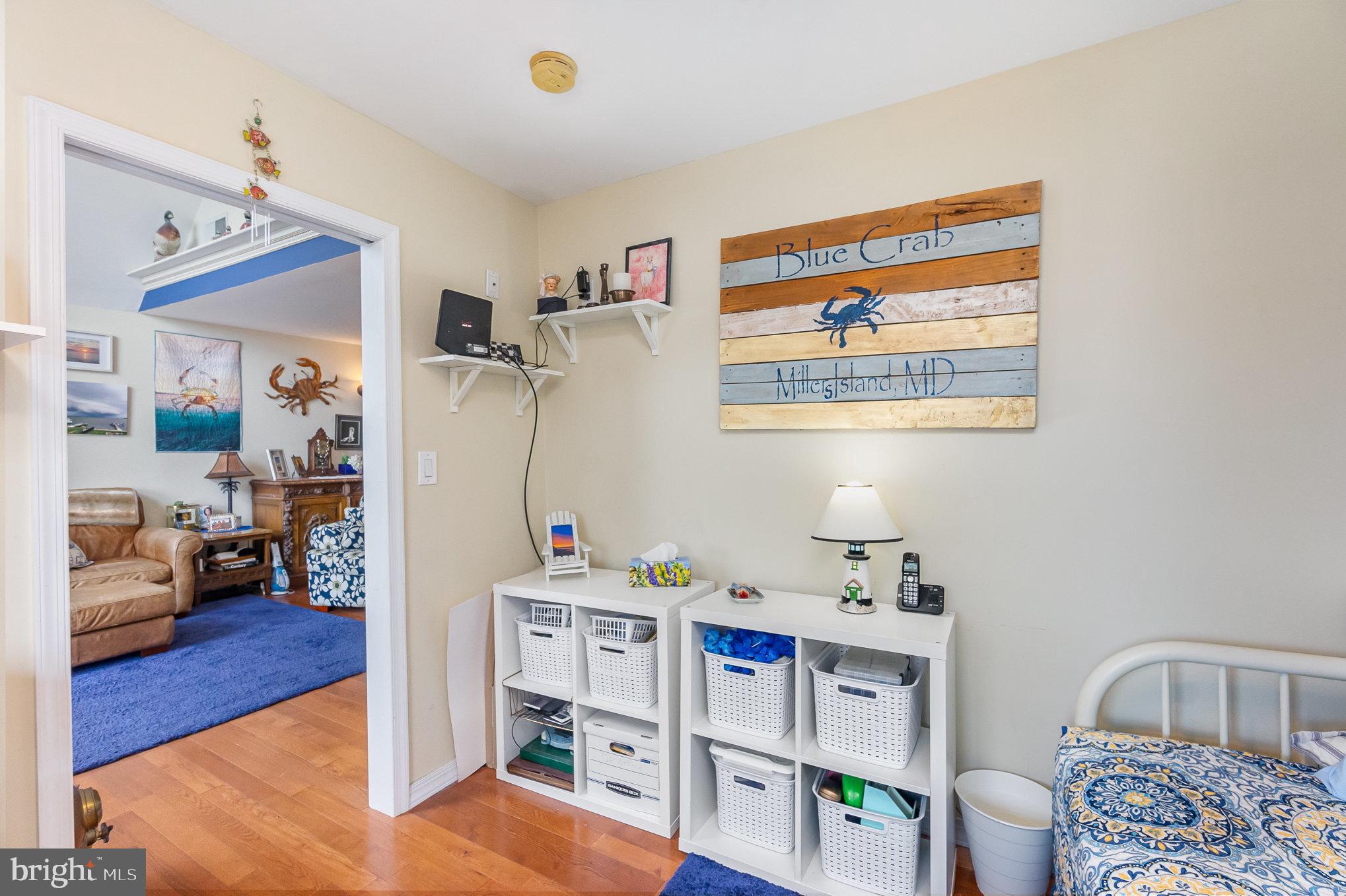 MILLERS ISLAND - Residential