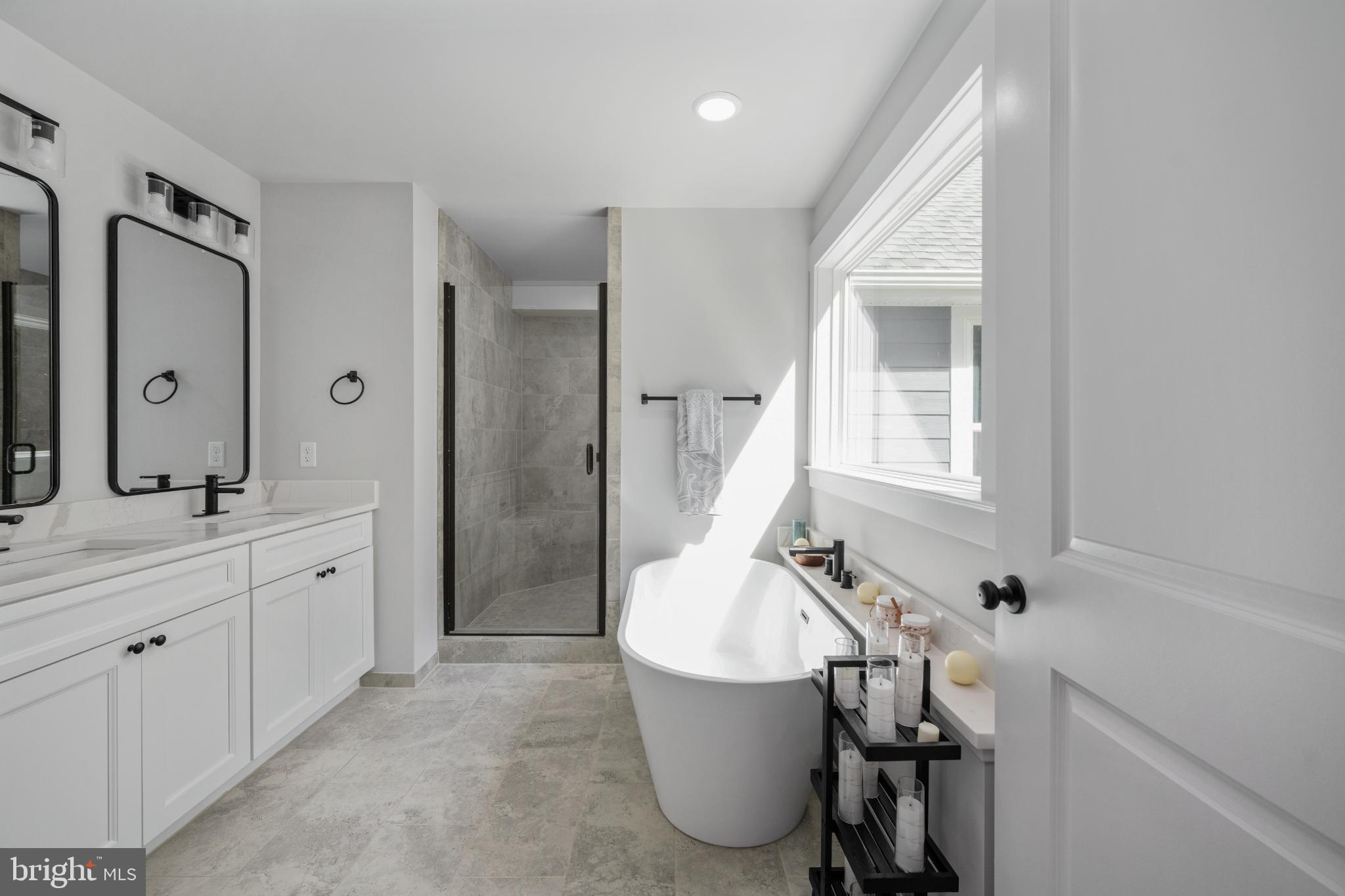 FAWN LAKE - Residential