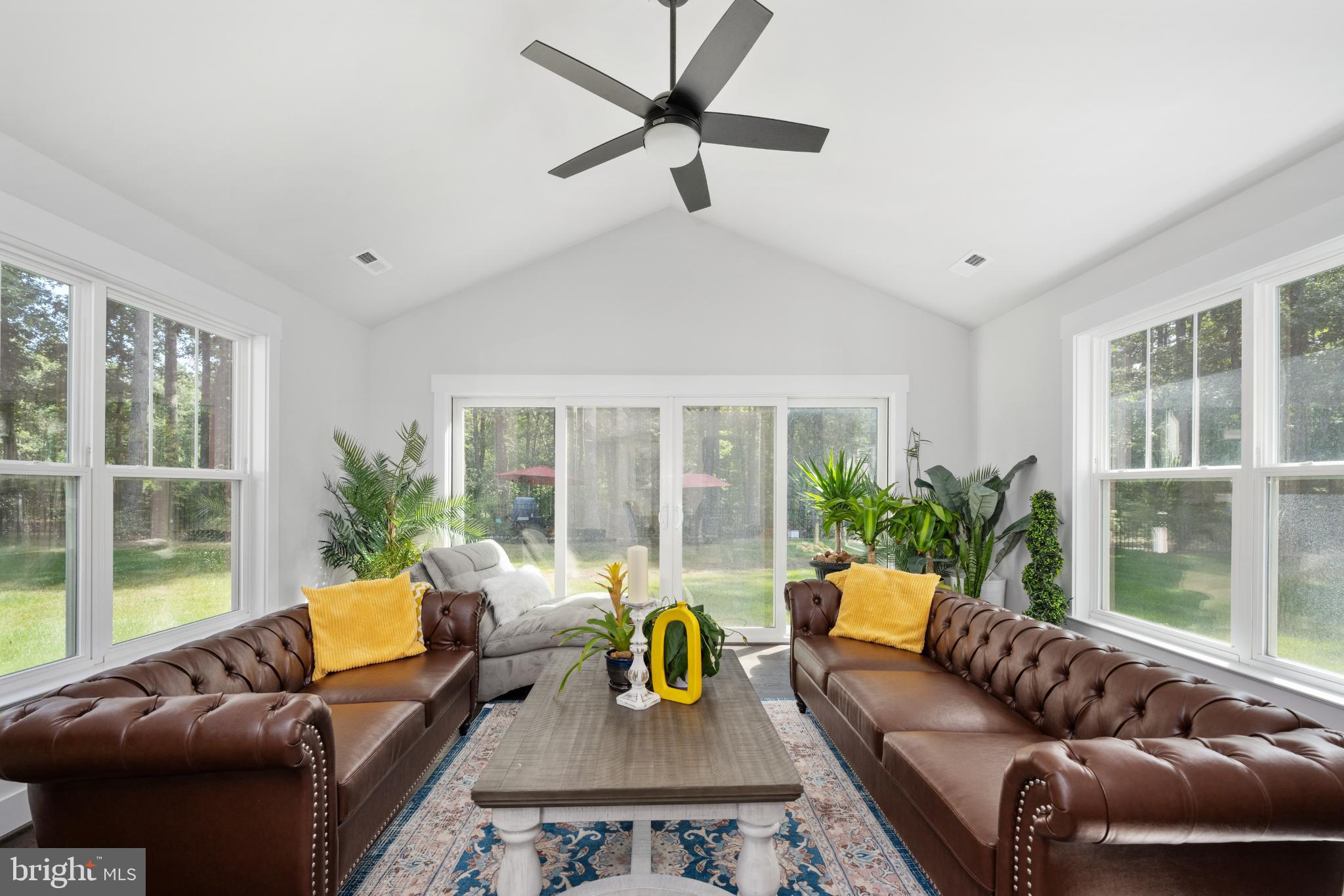 FAWN LAKE - Residential