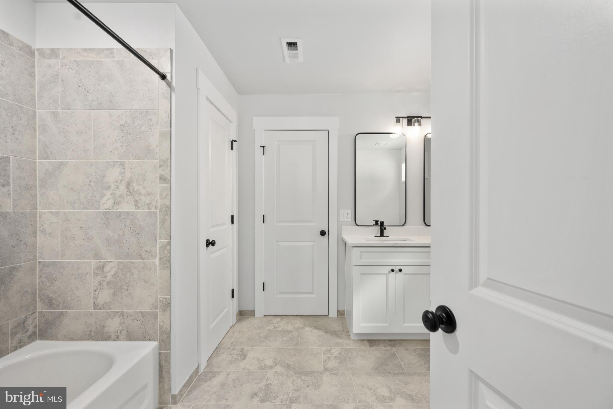 FAWN LAKE - Residential