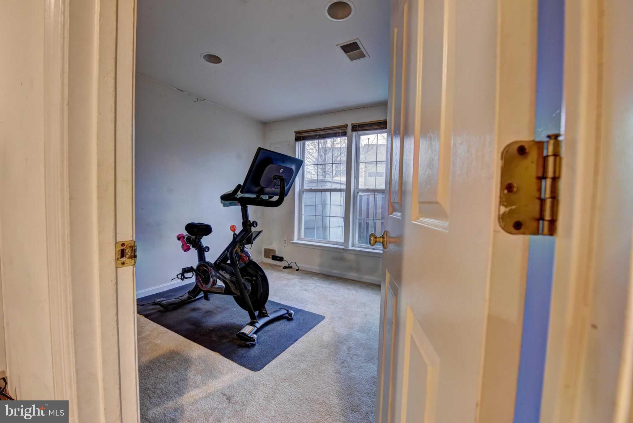 DOMINION STATION - Residential