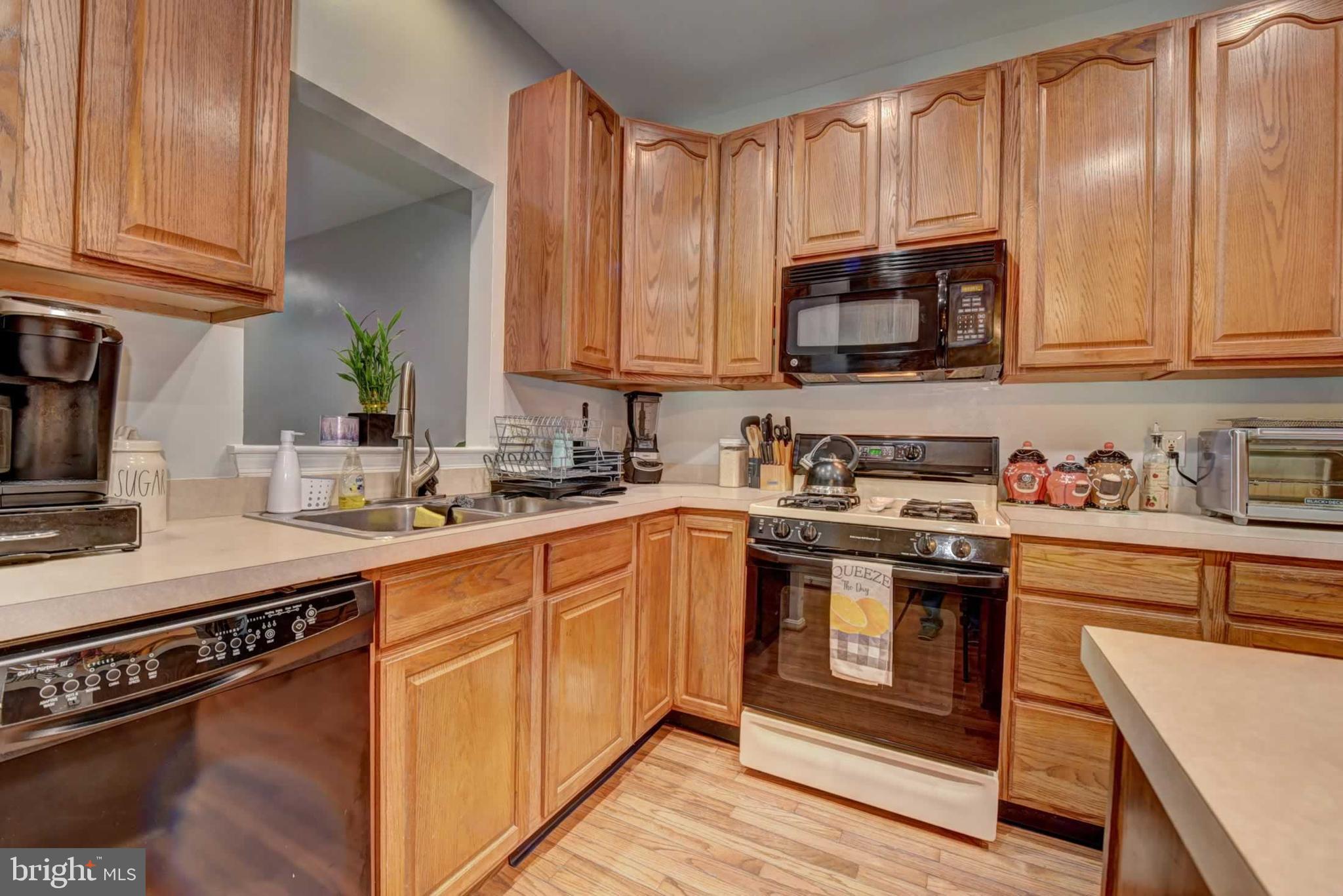 DOMINION STATION - Residential