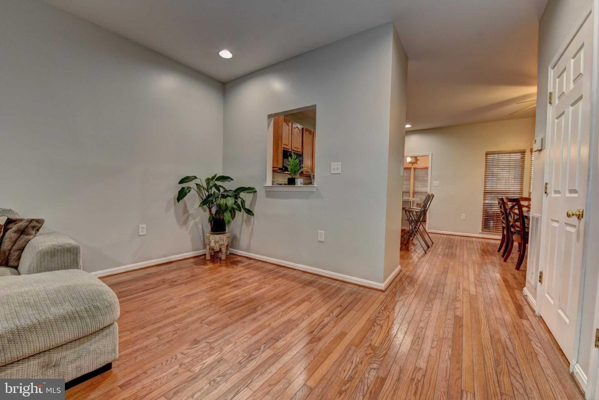 DOMINION STATION - Residential