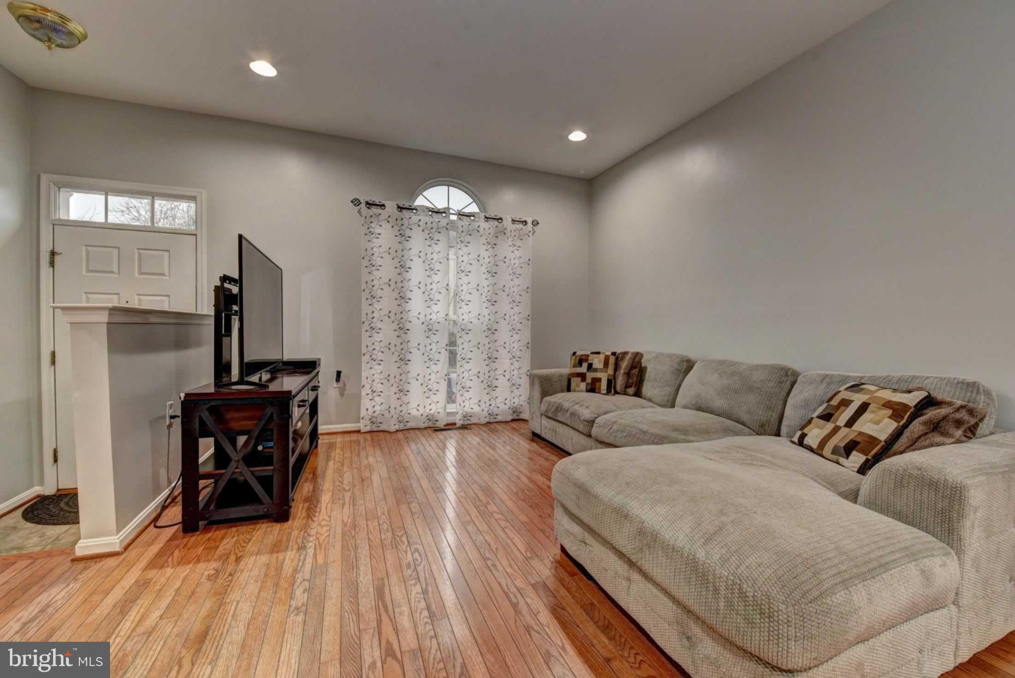 DOMINION STATION - Residential