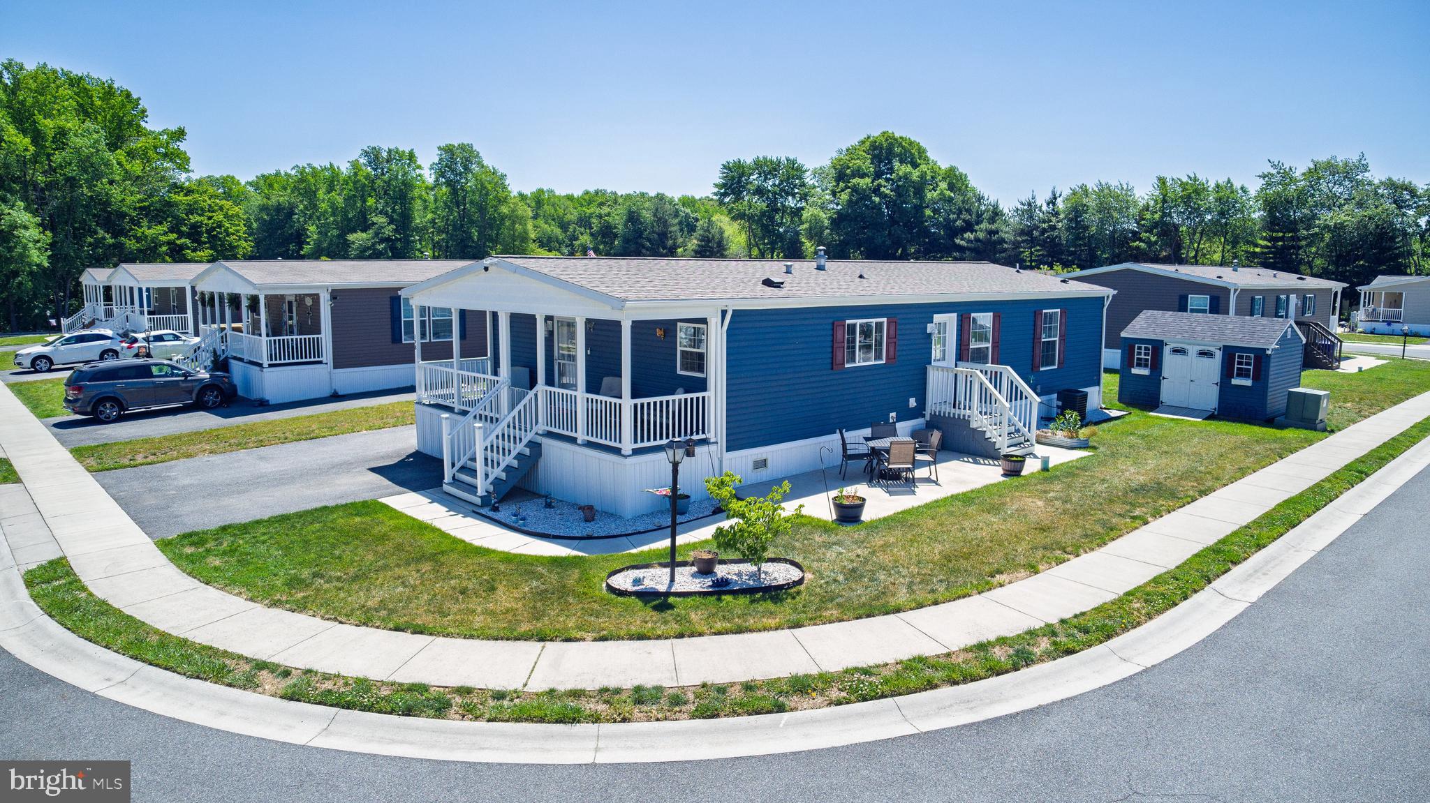 RIDGEWOOD MHP - Residential