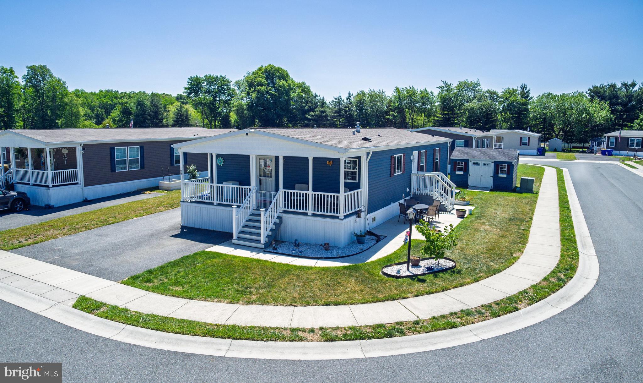 RIDGEWOOD MHP - Residential