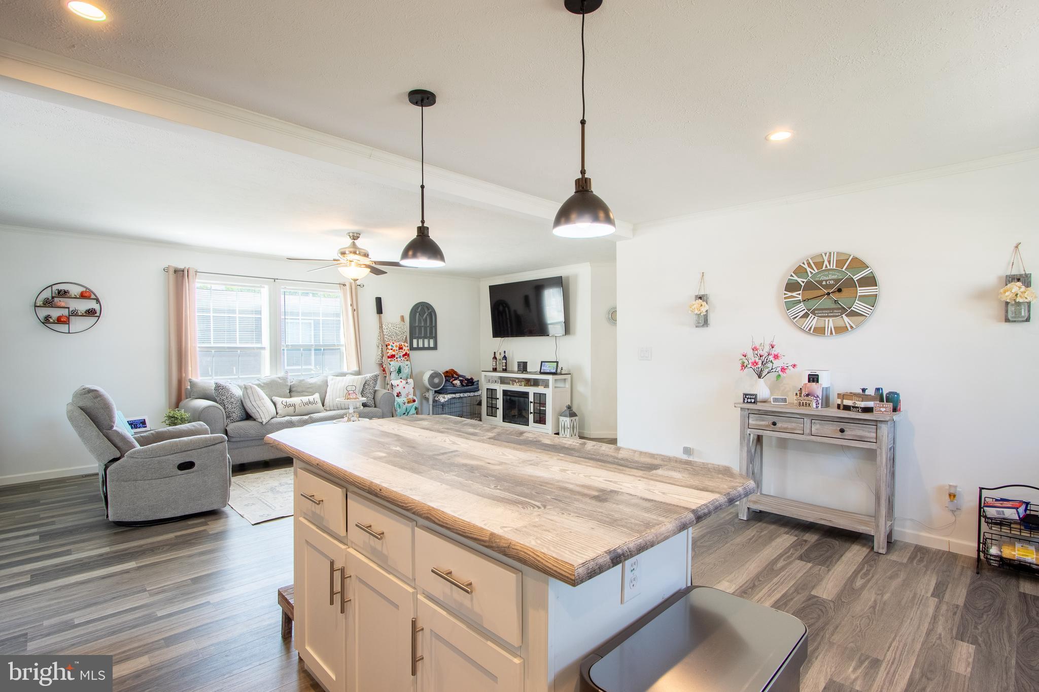 RIDGEWOOD MHP - Residential