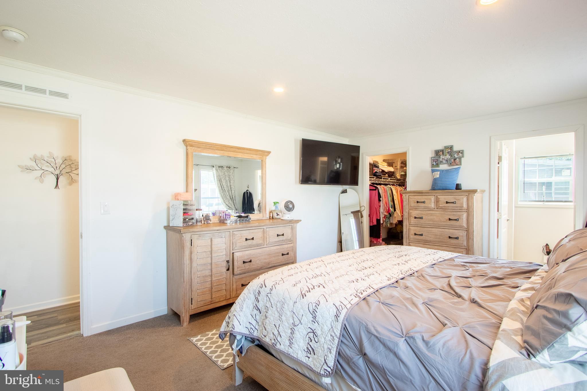 RIDGEWOOD MHP - Residential
