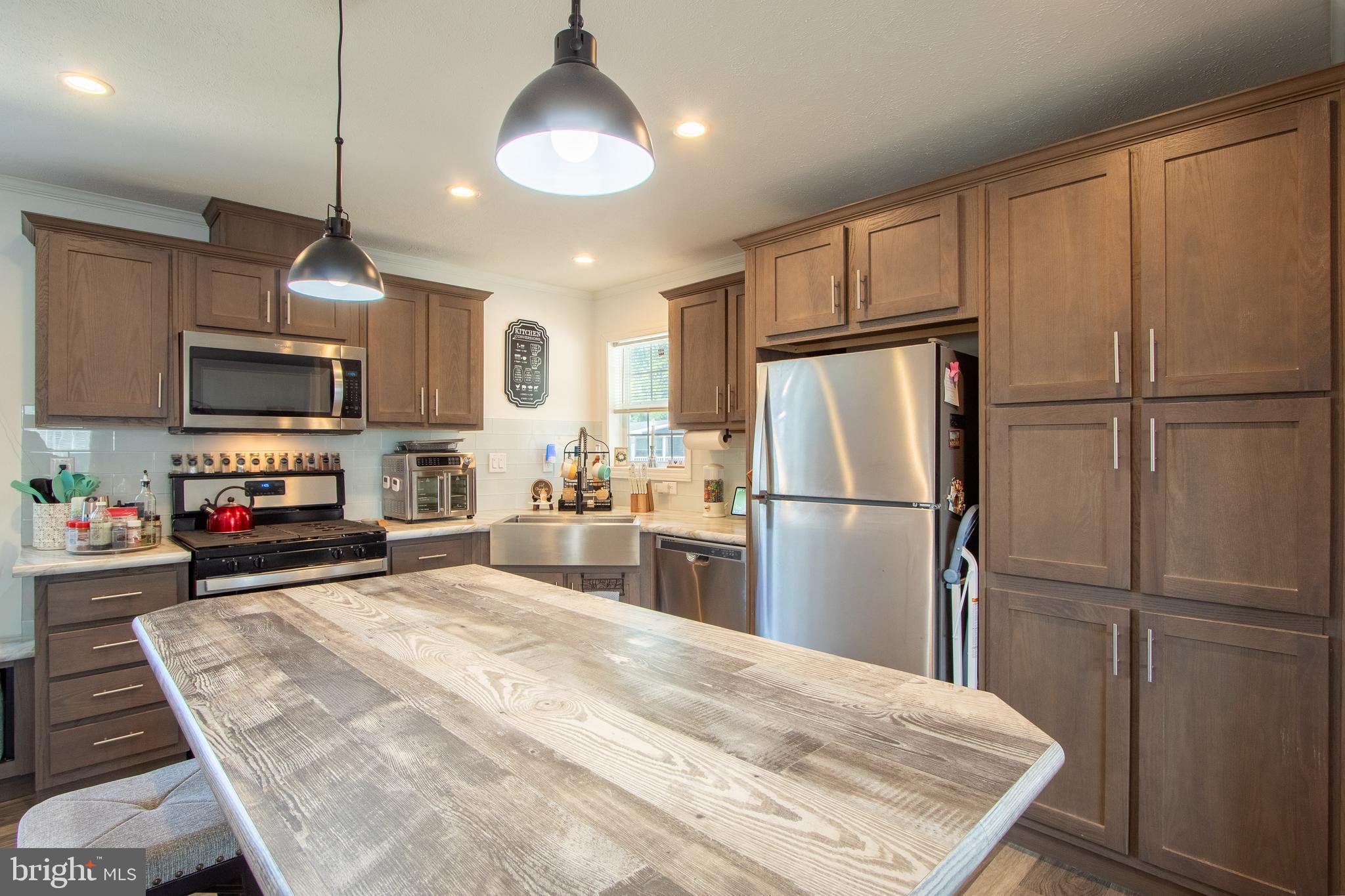 RIDGEWOOD MHP - Residential