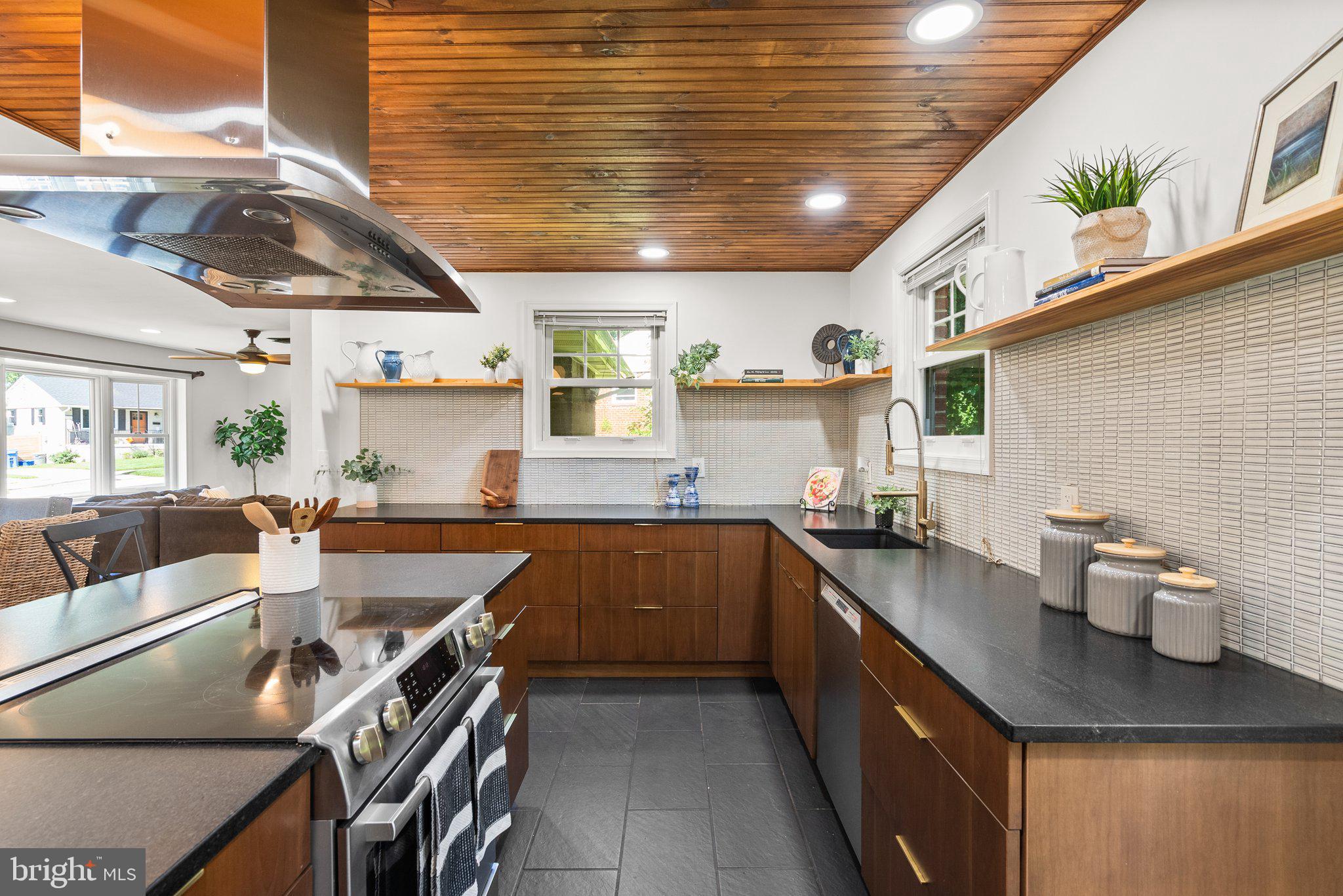 RANDOLPH HILLS - Residential