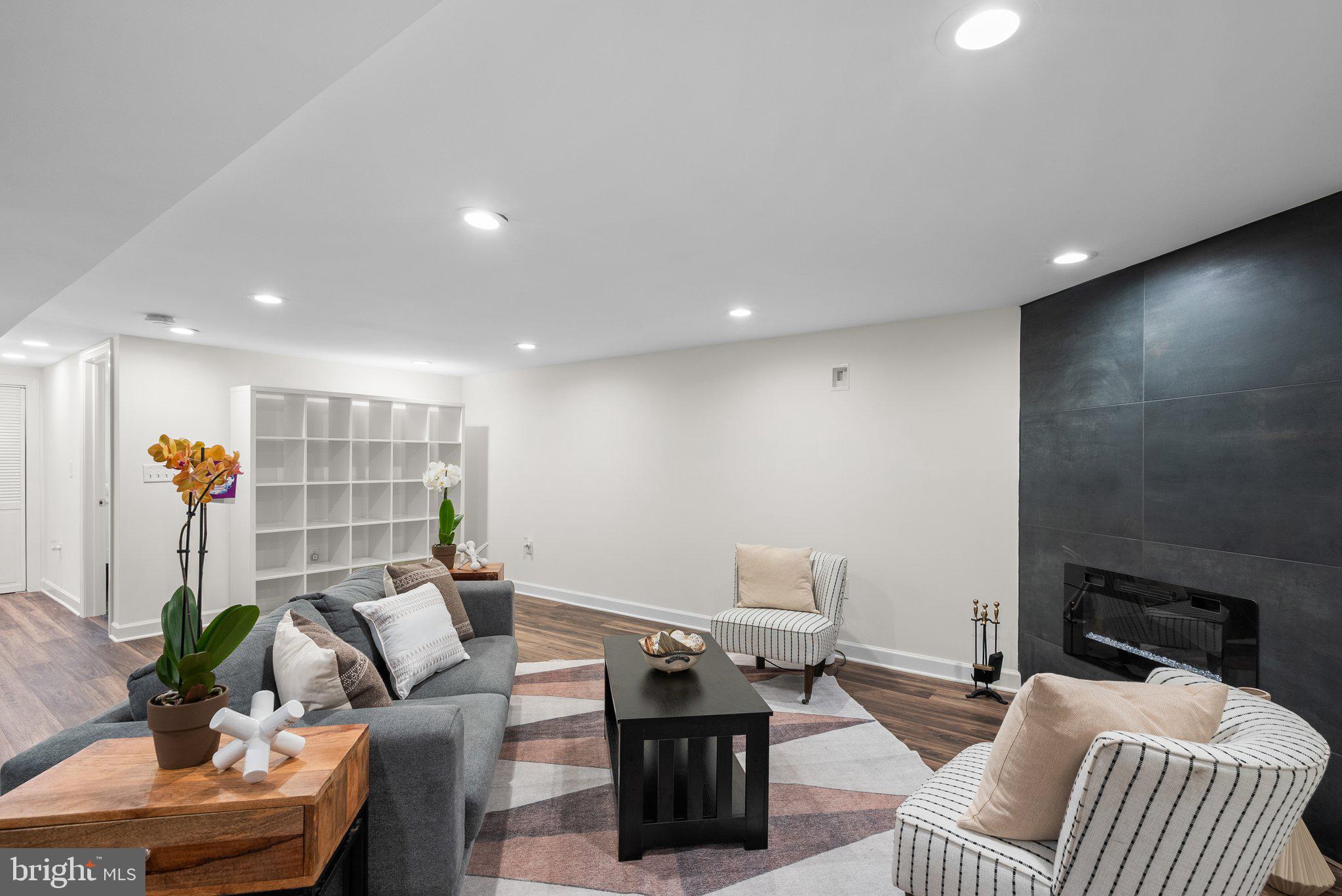 RANDOLPH HILLS - Residential