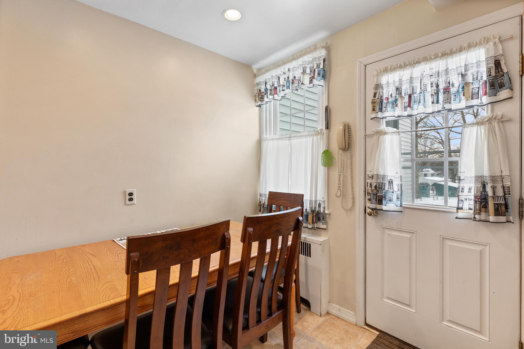 FLOURTOWN - Residential