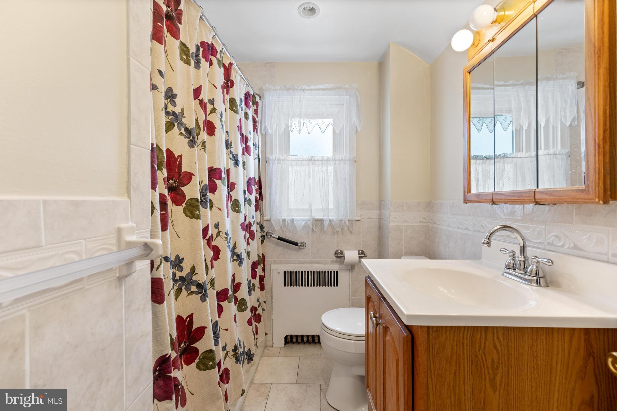 FLOURTOWN - Residential