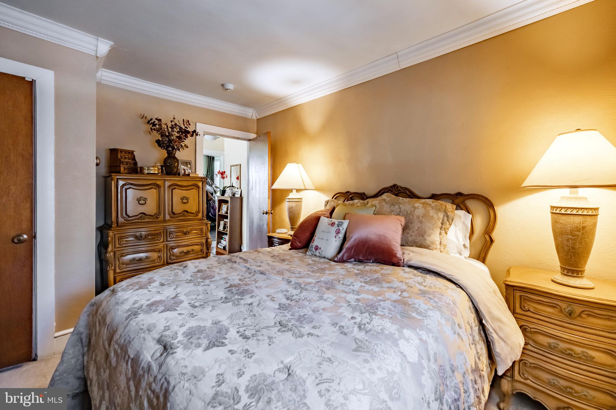 WYNNEBROOK MANOR - Residential