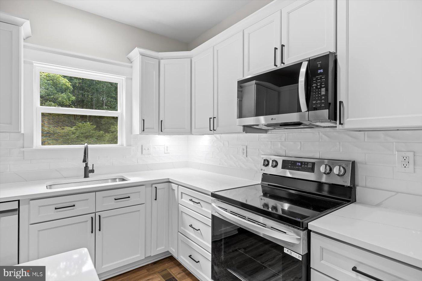 11171 JACKSONTOWN ROAD