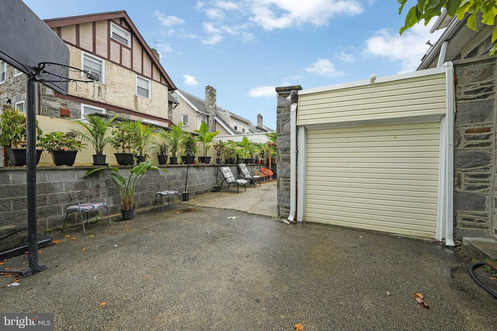 listing image 45