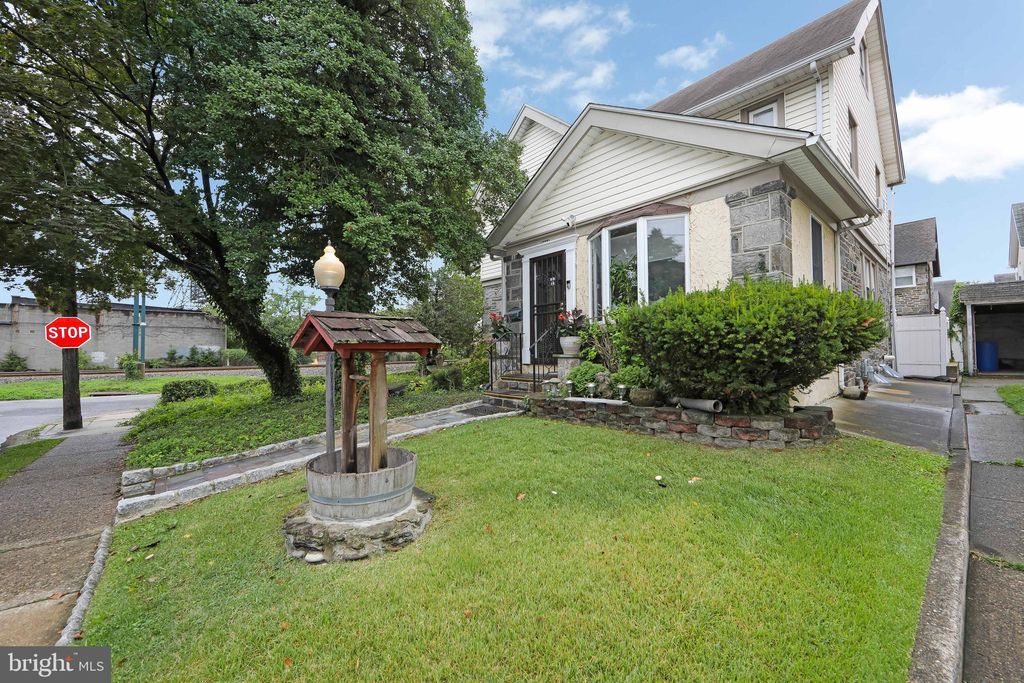 listing image 0