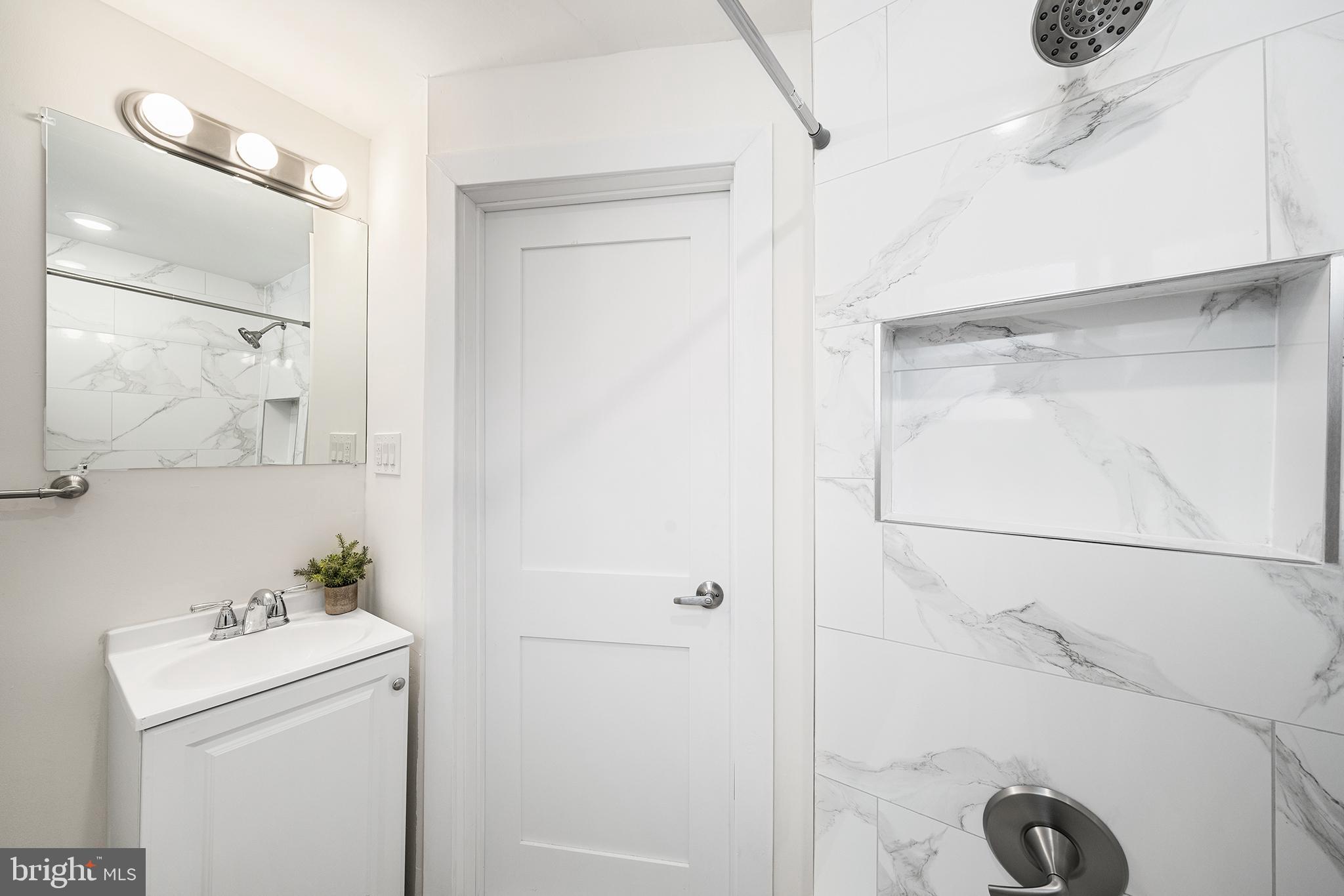 WEST PASSYUNK - Residential