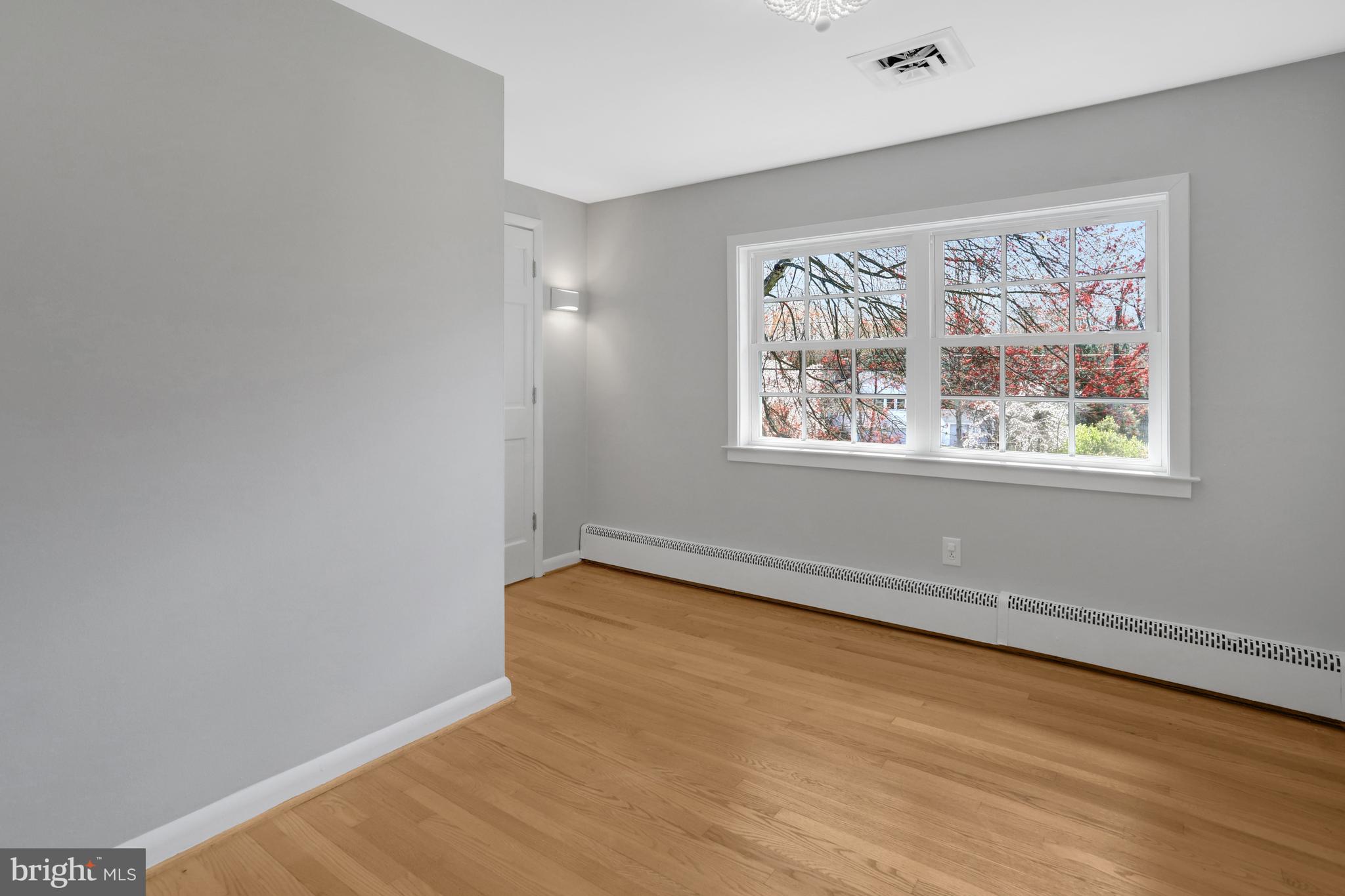 MT VERNON PARK - Residential