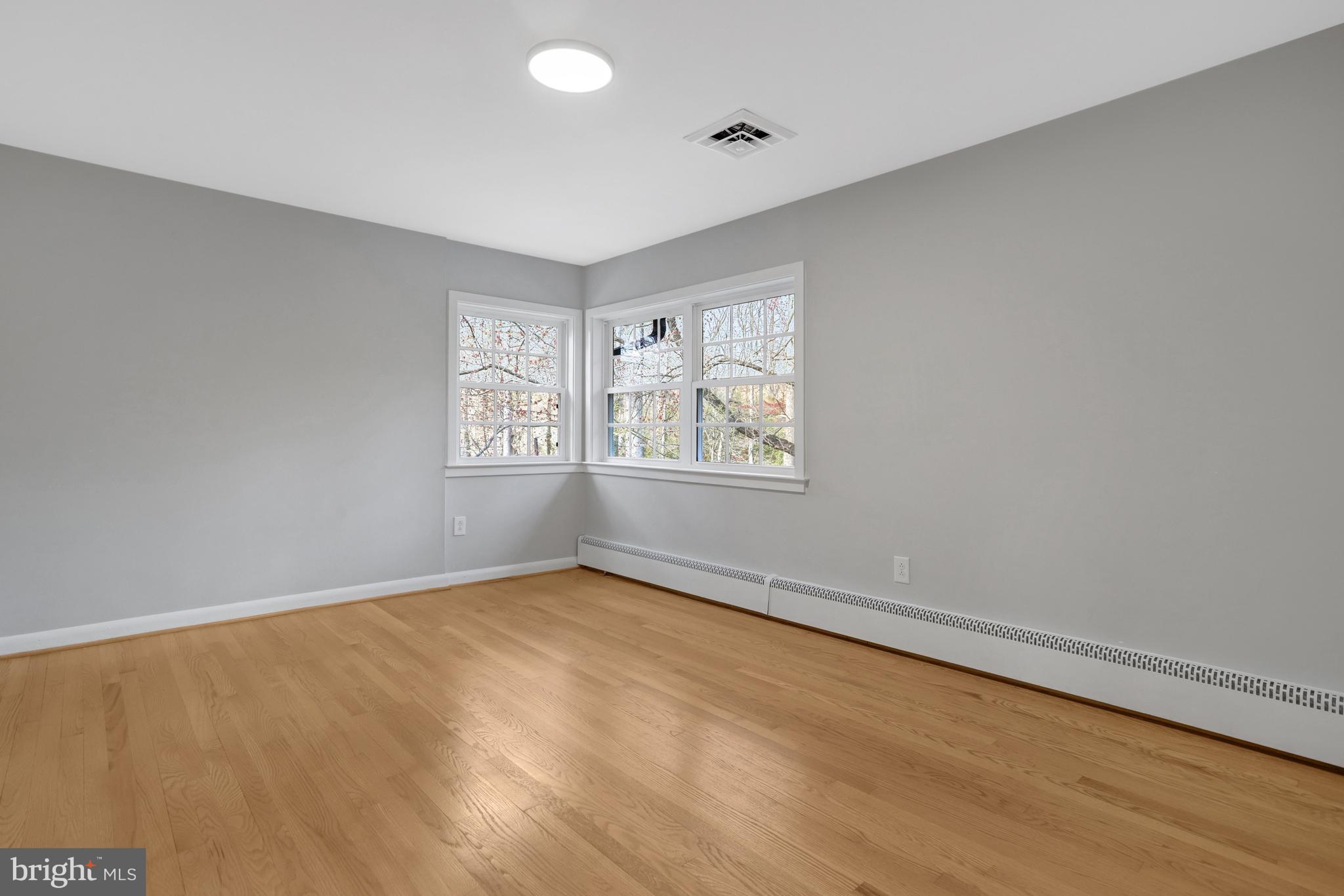 MT VERNON PARK - Residential