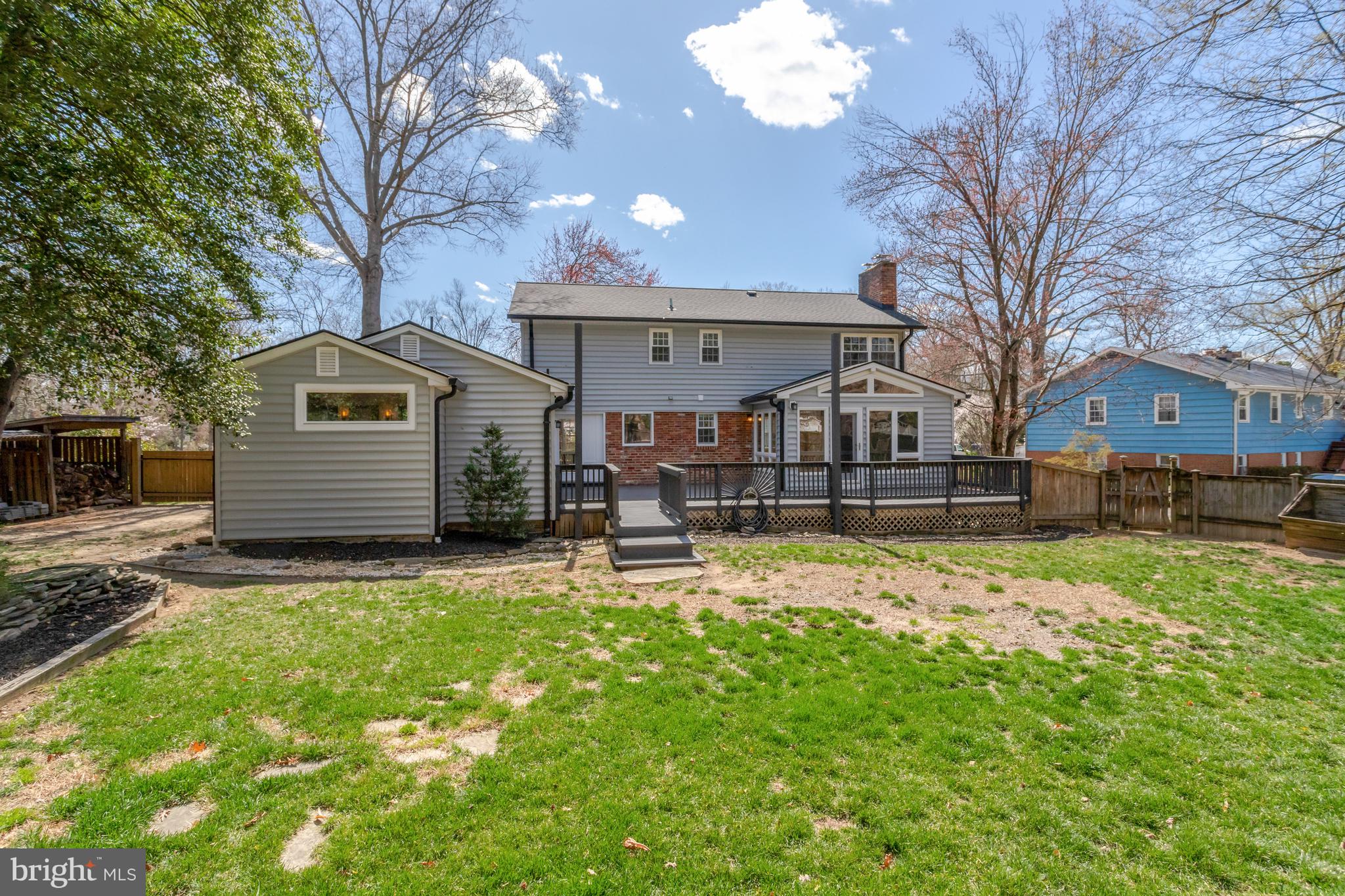 MT VERNON PARK - Residential