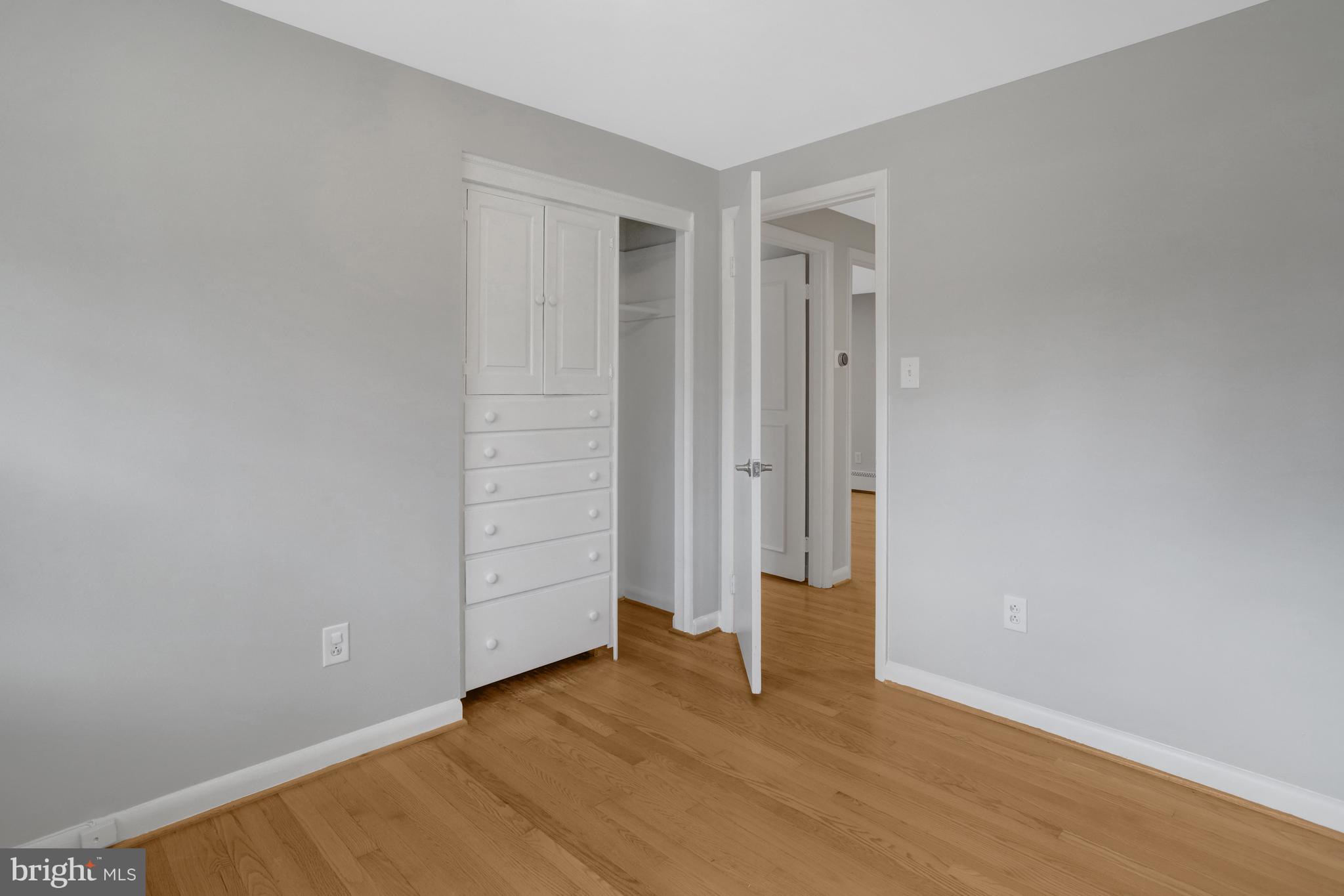 MT VERNON PARK - Residential