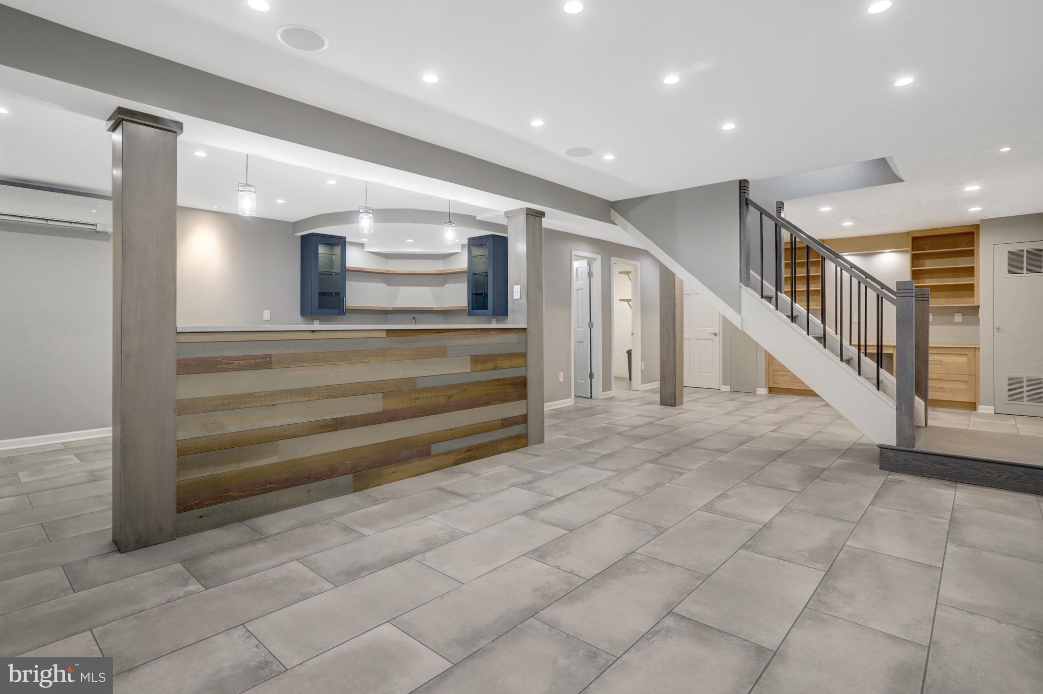 MT VERNON PARK - Residential