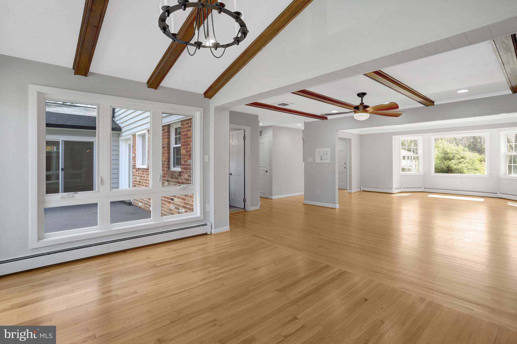 MT VERNON PARK - Residential