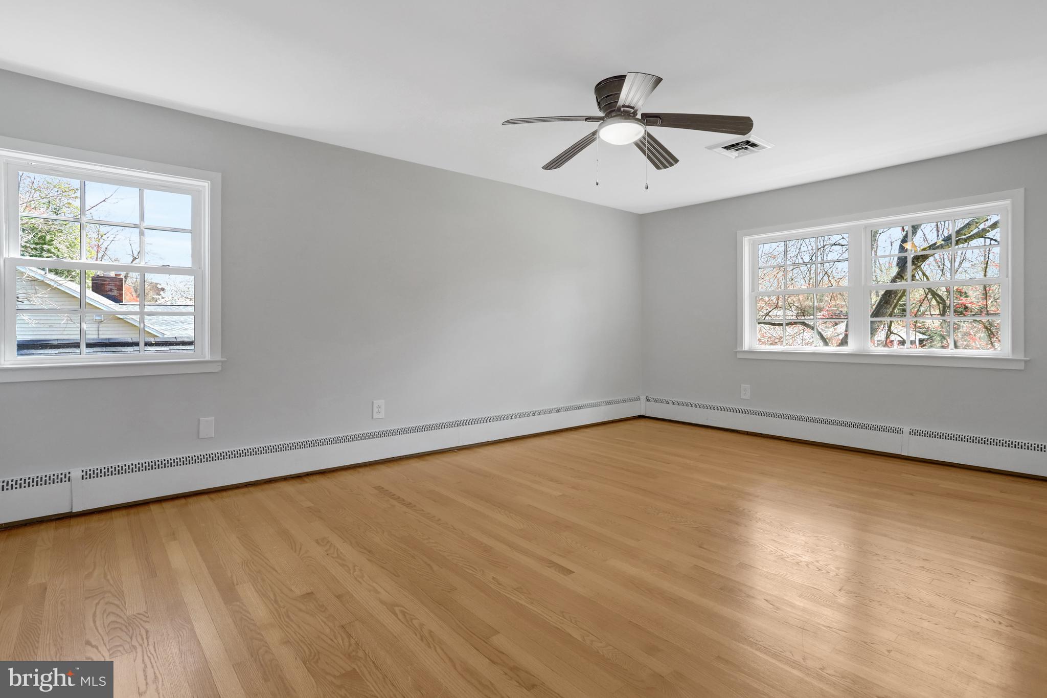 MT VERNON PARK - Residential