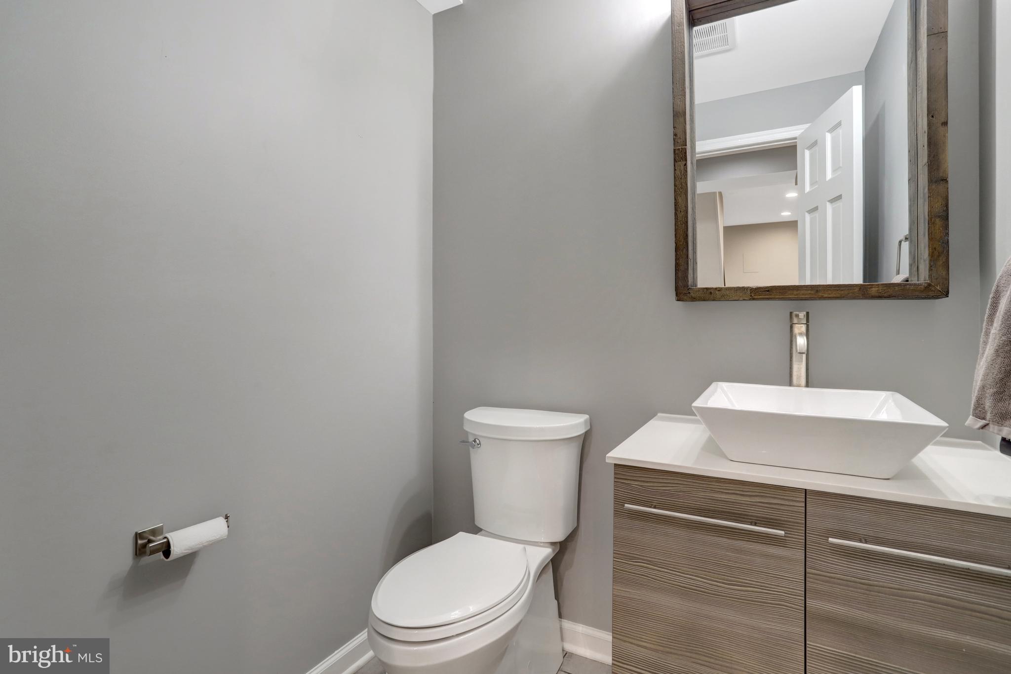 MT VERNON PARK - Residential