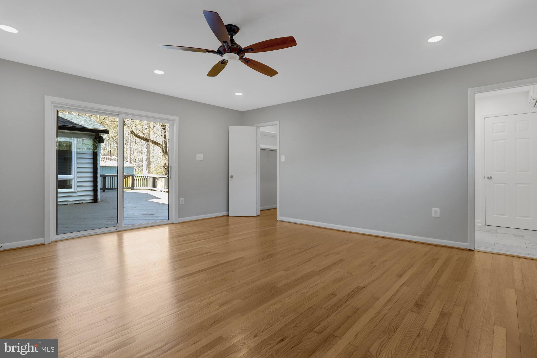 MT VERNON PARK - Residential