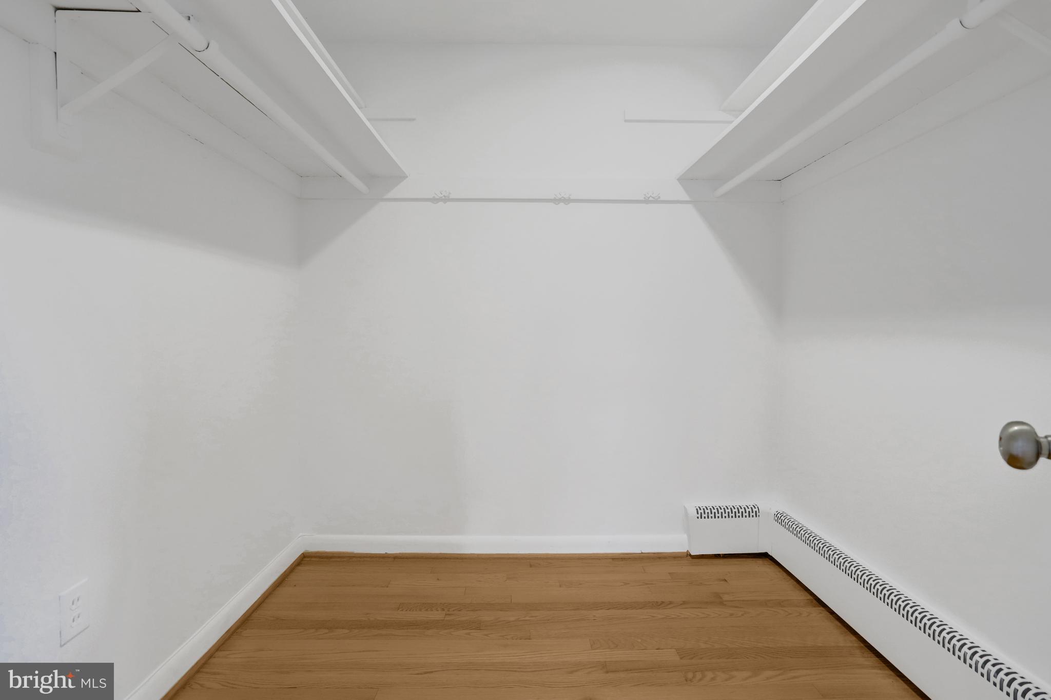 MT VERNON PARK - Residential