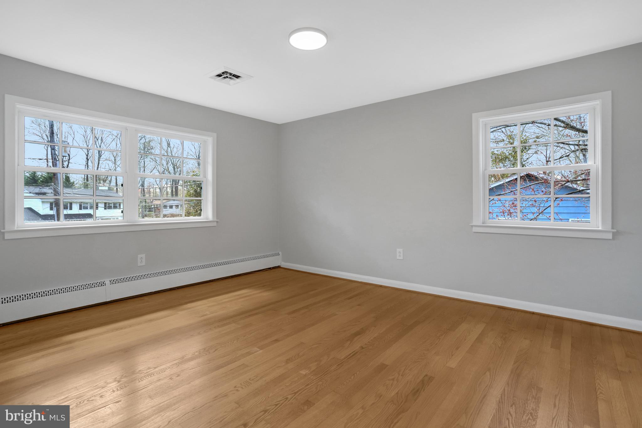 MT VERNON PARK - Residential