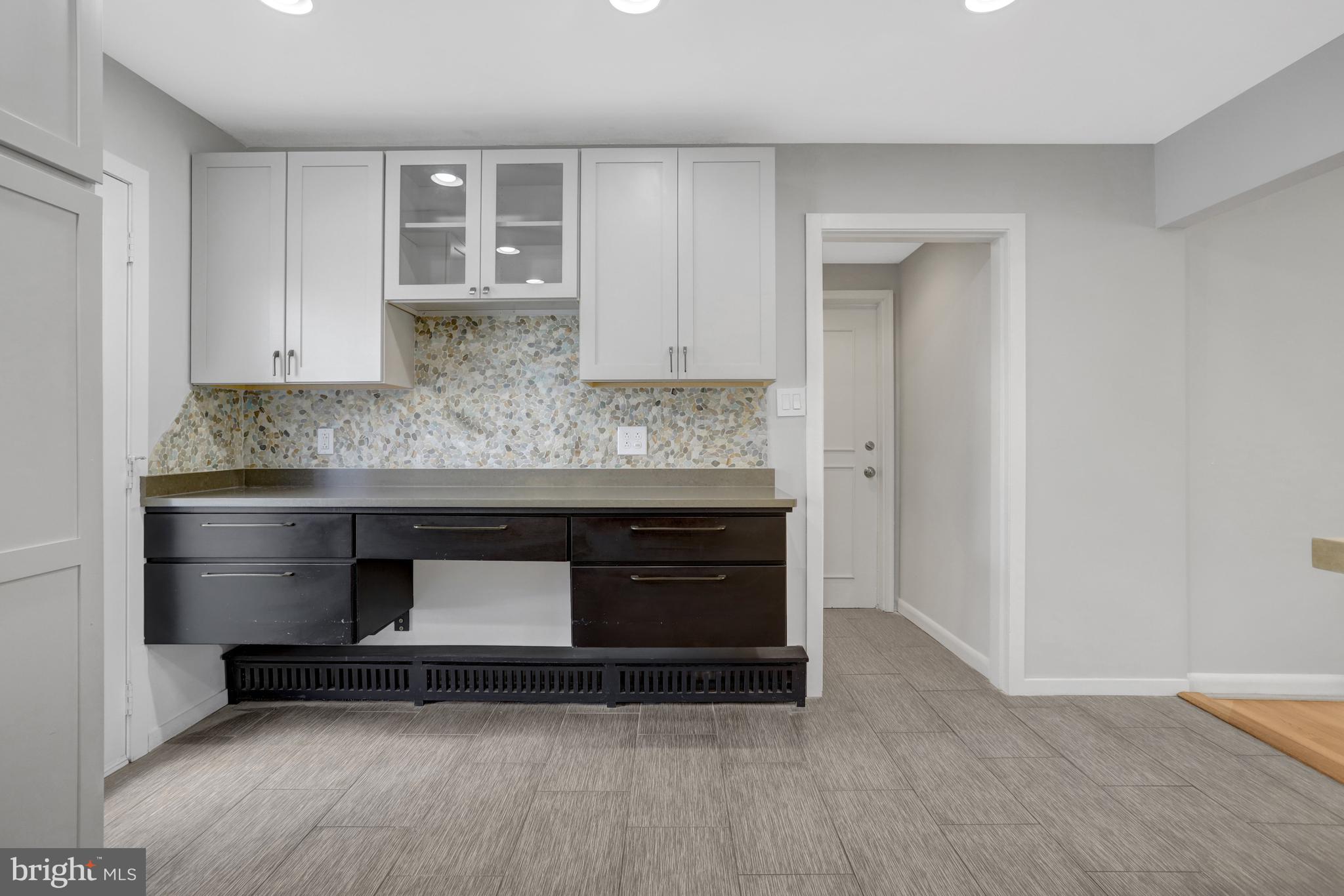 MT VERNON PARK - Residential