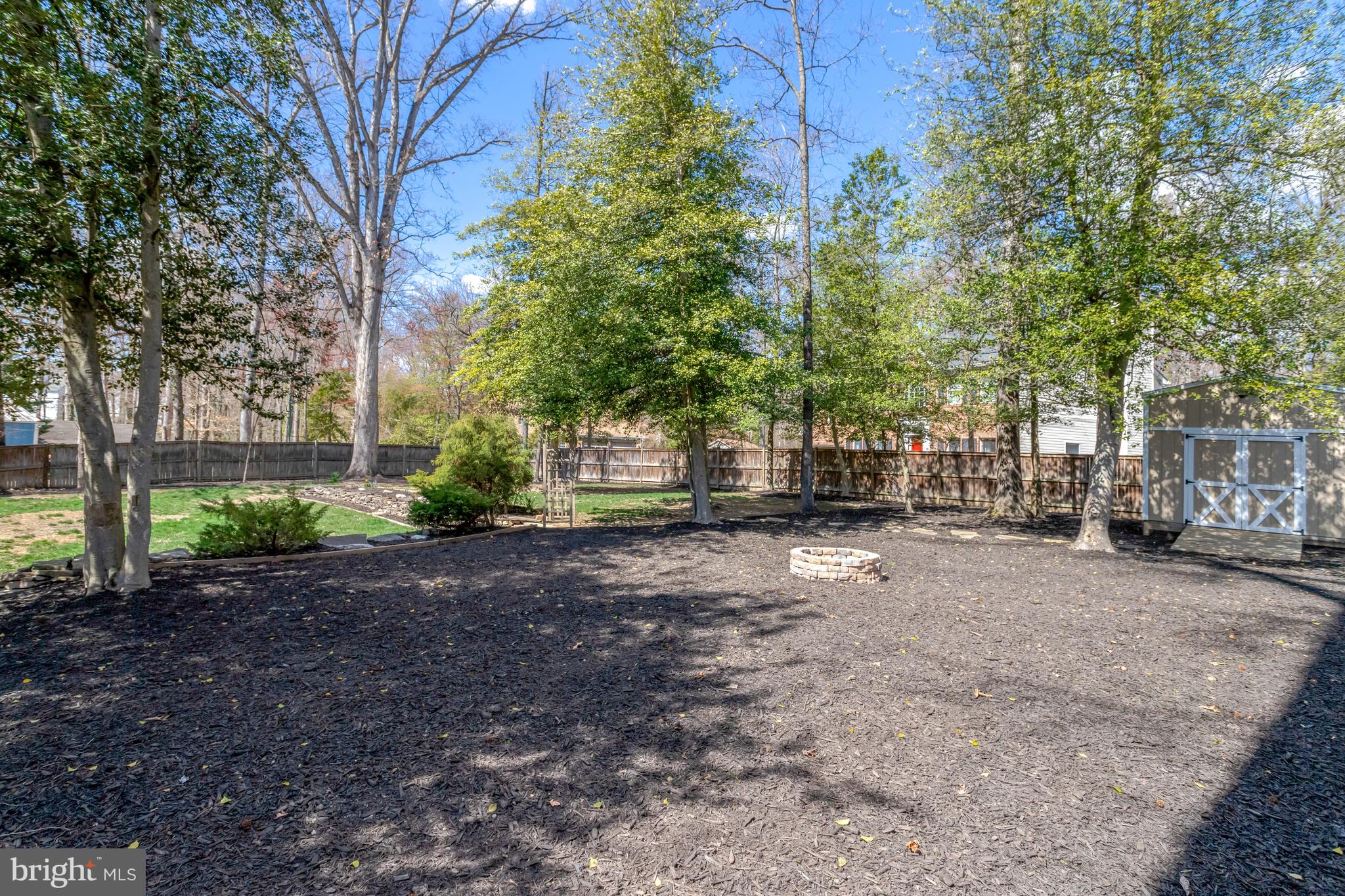 MT VERNON PARK - Residential