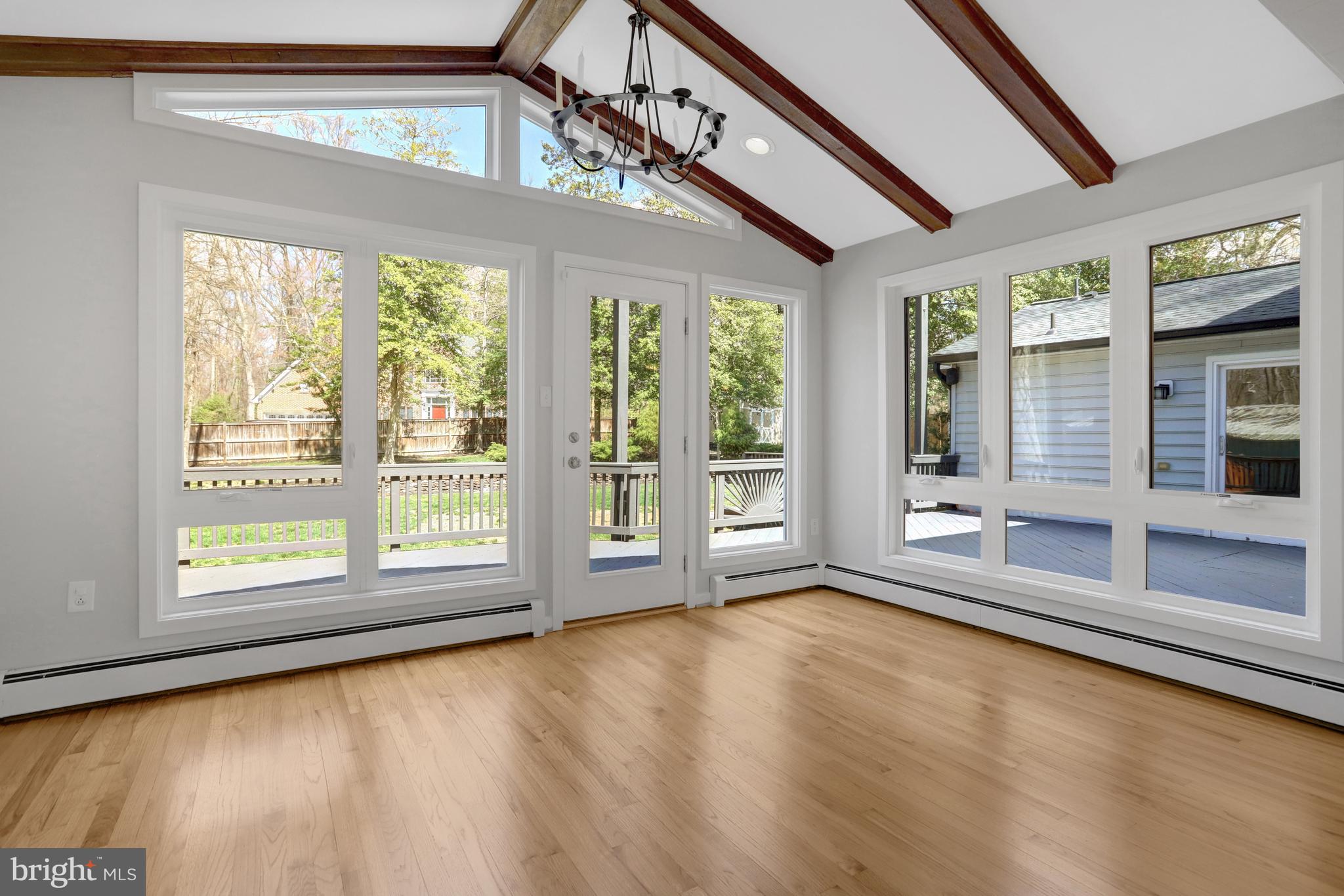 MT VERNON PARK - Residential