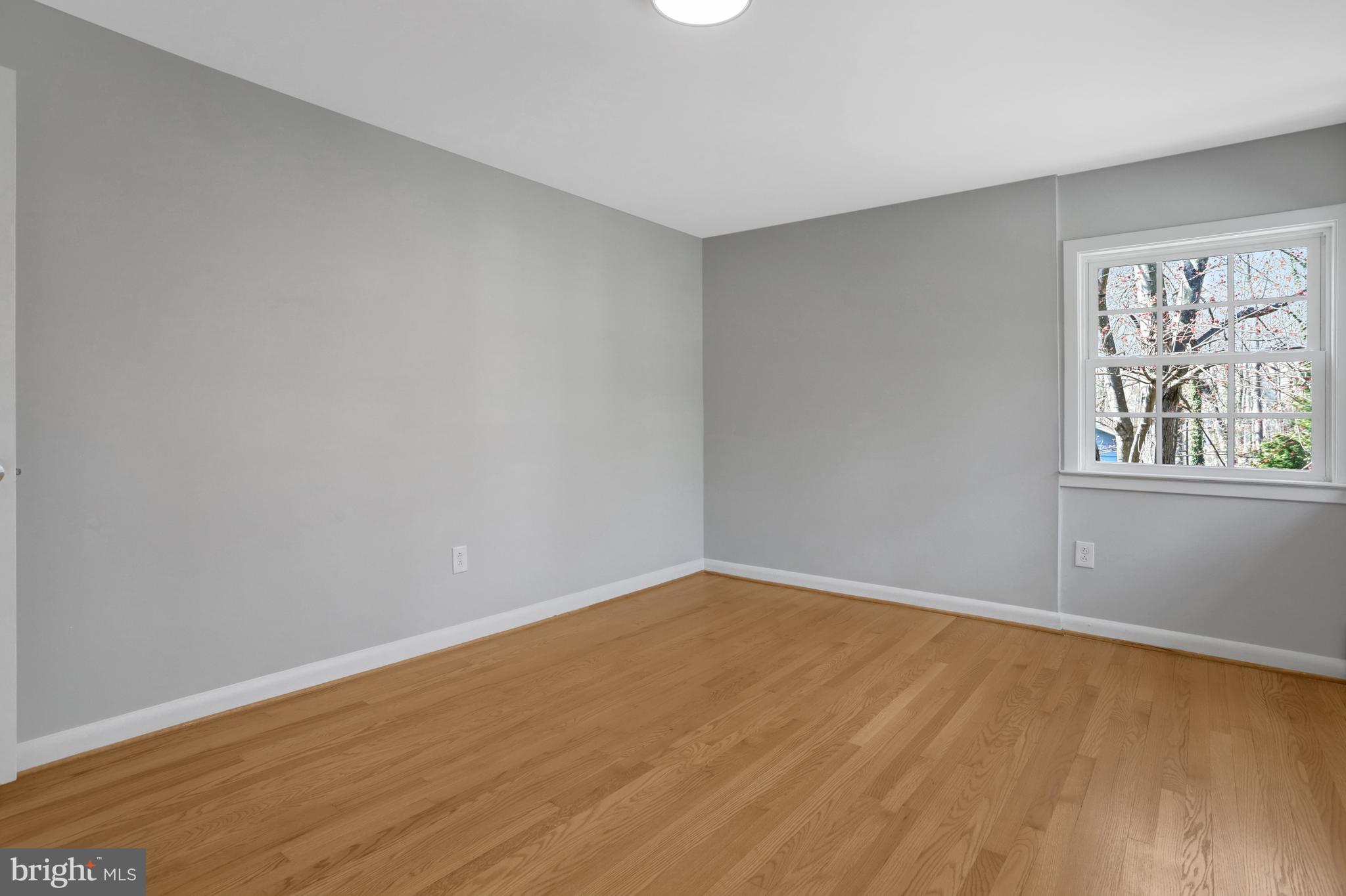 MT VERNON PARK - Residential