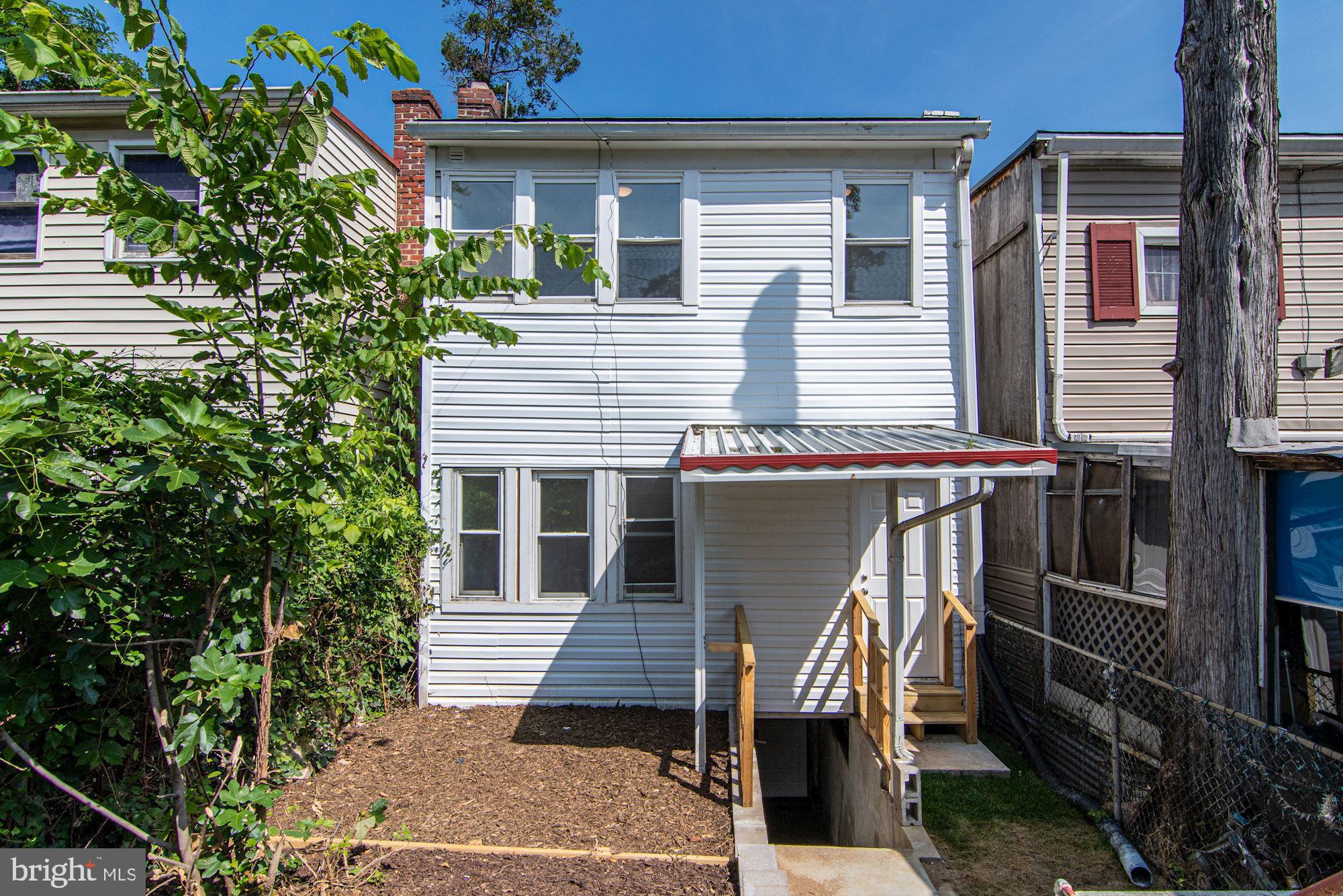 2413 MINNESOTA AVENUE SE