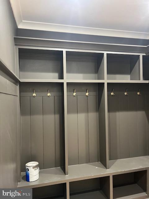 FAIRFAX - Residential