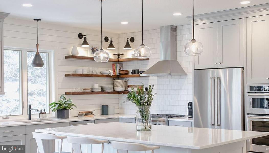 FAIRFAX - Residential