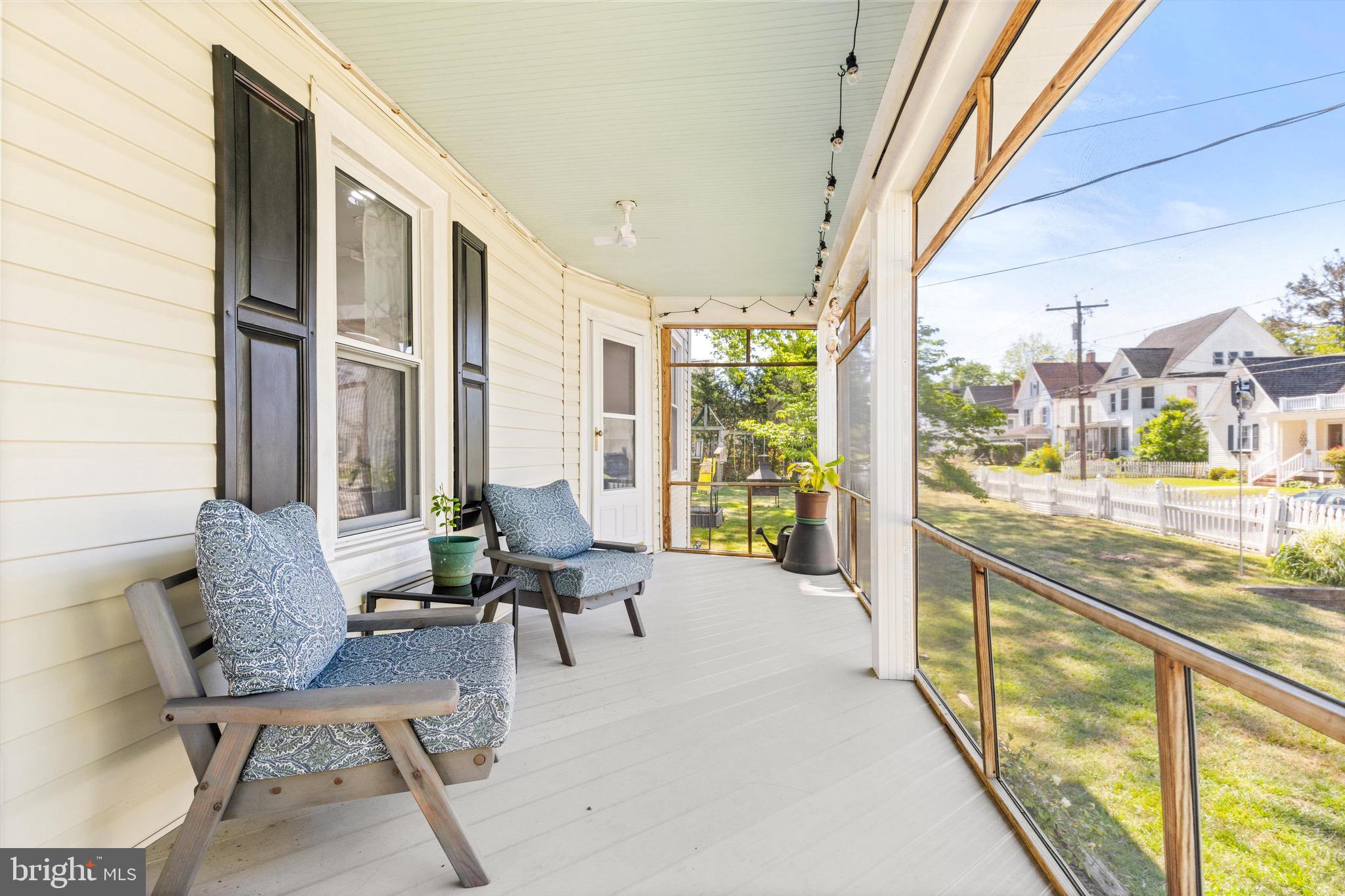 213 6TH STREET