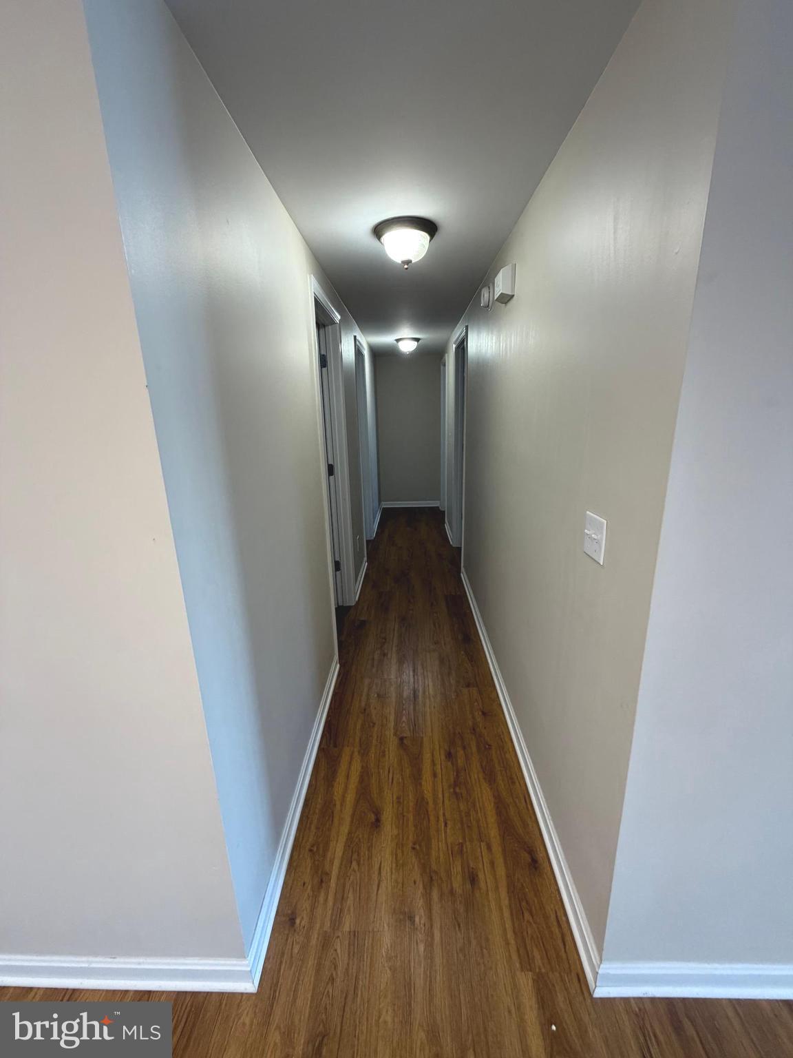 MOORES LAKE - Residential