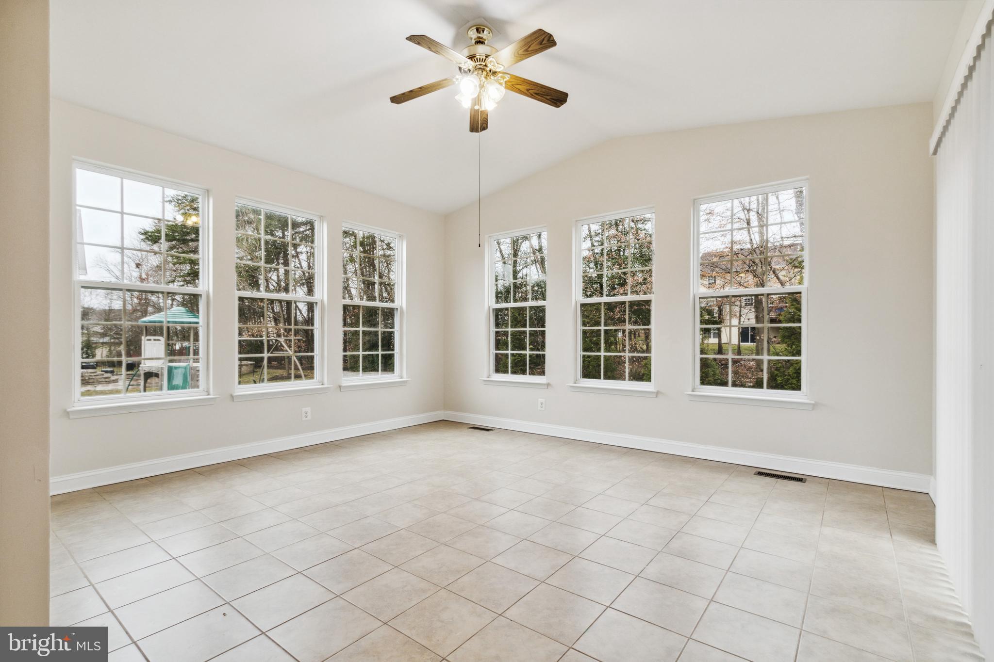 HOADLY FOREST - Residential