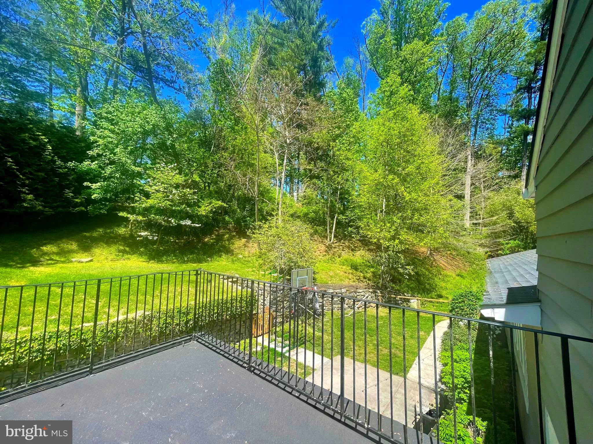 Newtown Square, Pennsylvania 19073, United States, 5 Bedrooms Bedrooms, ,4 BathroomsBathrooms,Residential,Pending,122766