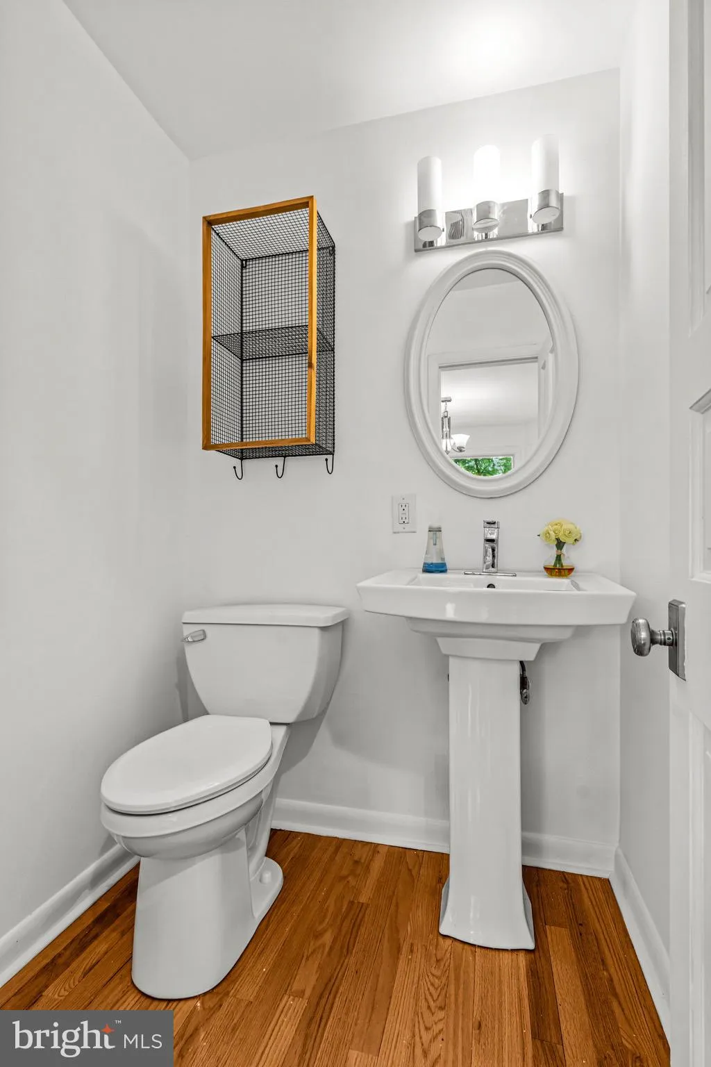 Newtown Square, Pennsylvania 19073, United States, 5 Bedrooms Bedrooms, ,4 BathroomsBathrooms,Residential,Pending,122766