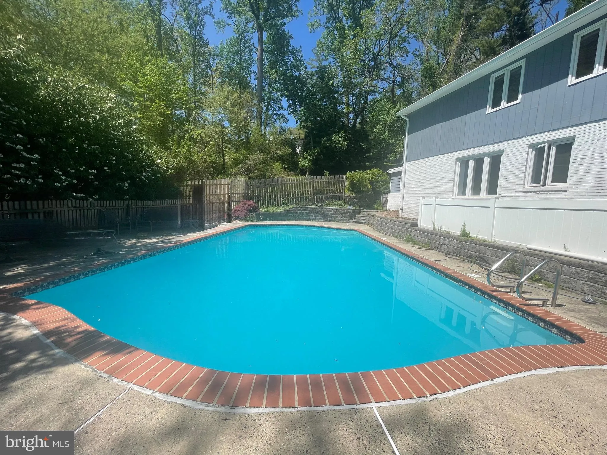 Newtown Square, Pennsylvania 19073, United States, 5 Bedrooms Bedrooms, ,4 BathroomsBathrooms,Residential,Pending,122766