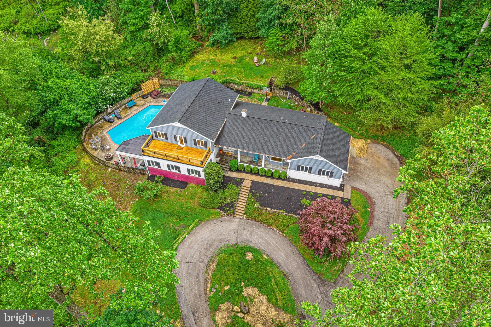 Newtown Square, Pennsylvania 19073, United States, 5 Bedrooms Bedrooms, ,4 BathroomsBathrooms,Residential,Pending,122766